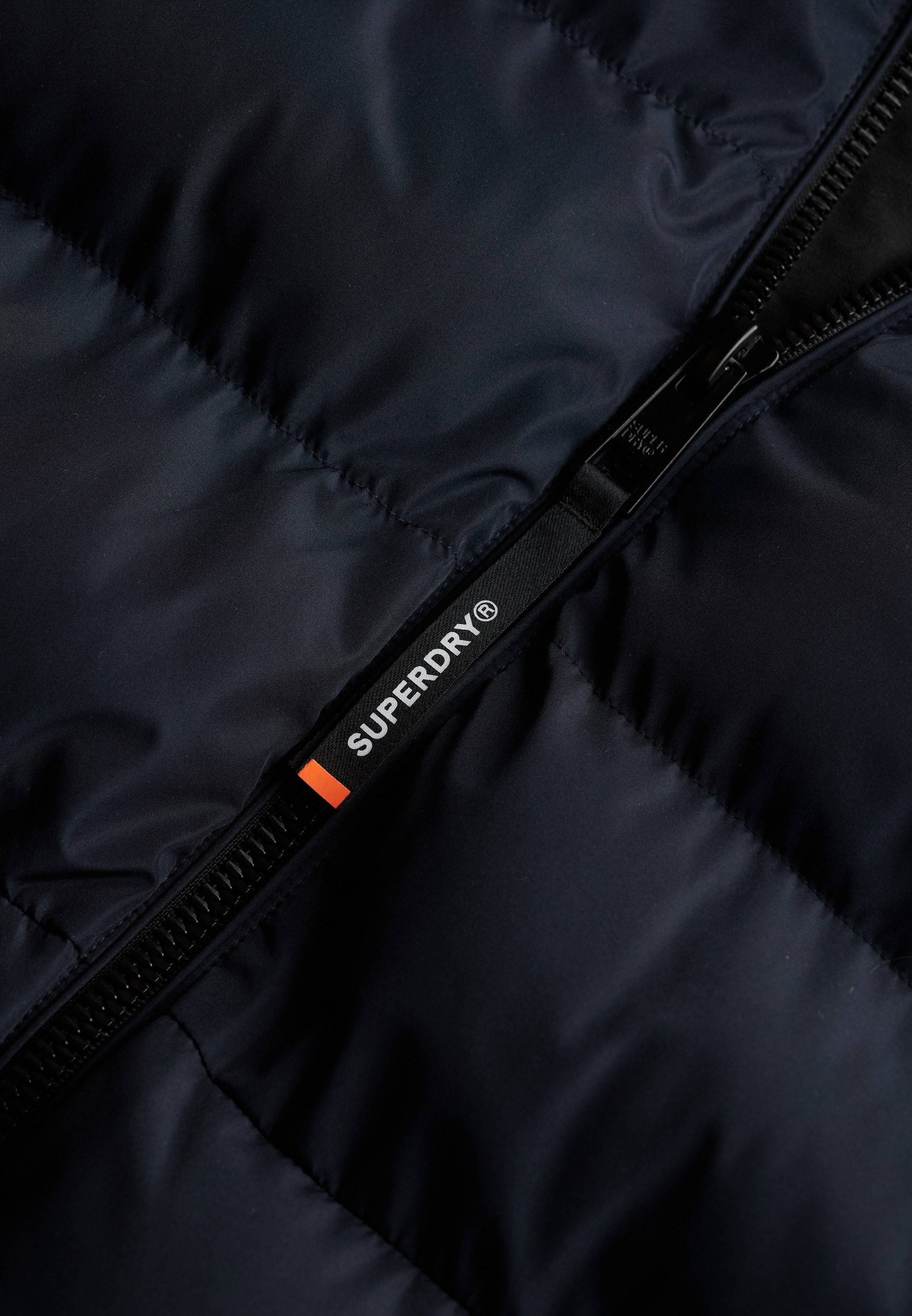 Superdry Steppjacke »HOODED SPORTS PUFFER JACKET«, mit Kapuze