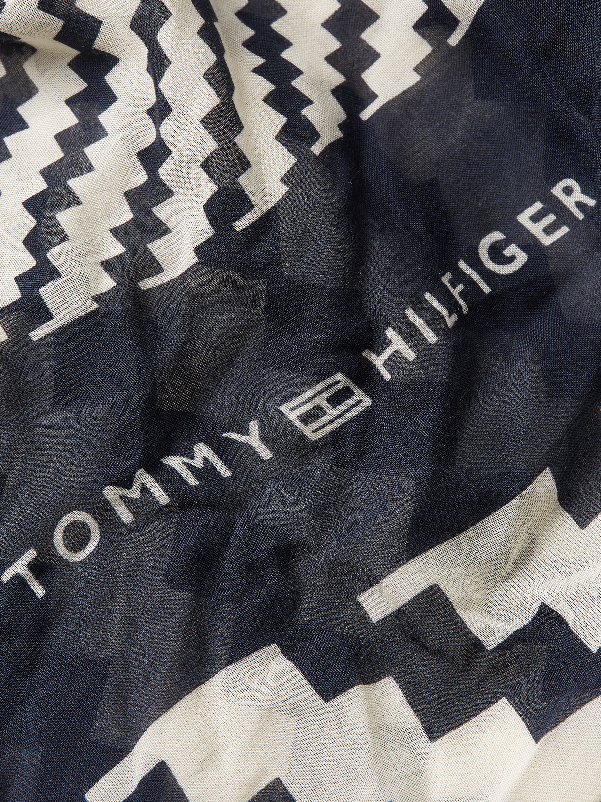 bei Tommy Tommy Hilfiger Hilfiger FLAG Schweiz »ESSENTIAL SCARF«, Schal shoppen mit Jelmoli-Versand online Logo