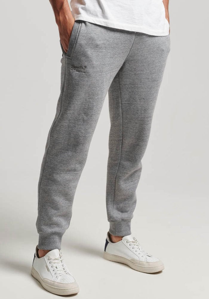 Superdry Sweathose »ESSENTIAL LOGO JOGGERS«, Logoetikett an der Tasche