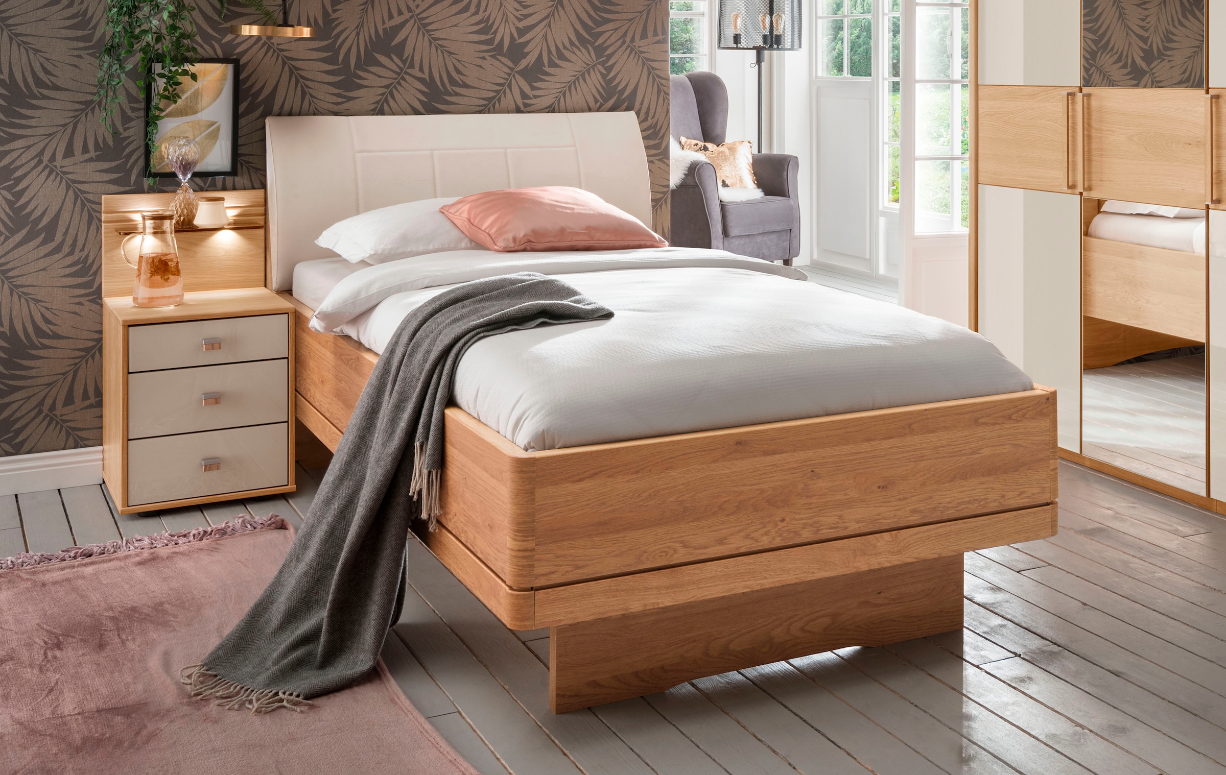 WIEMANN Bett »Kiruna, Bettgestell, Bettrahmen, Eiche Nachbildung, Polsterkopfteil« 4-fache Liegehöhenverstellung, MADE IN GERMANY, Polsterkopfteil aus Kunstleder, verschiedene Grössen, in Komforthöhe