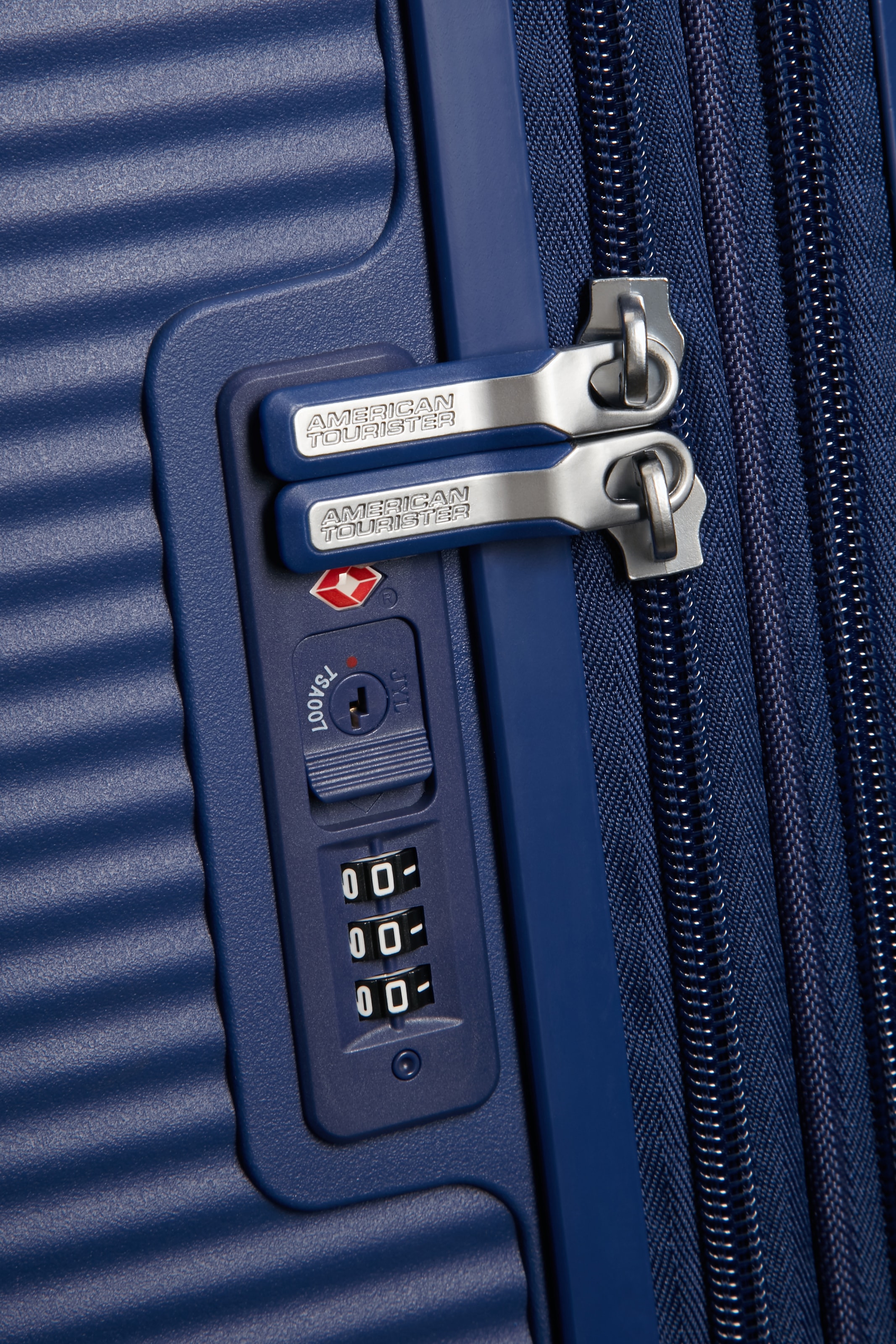 American Tourister® Hartschalen-Trolley »SOUNDBOX, in verschiedenen Farben und Grössen«, 4 Rollen, Reisekoffer Trolley Aufgabegepäck TSA-Zahlenschloss Volumenerweiterung