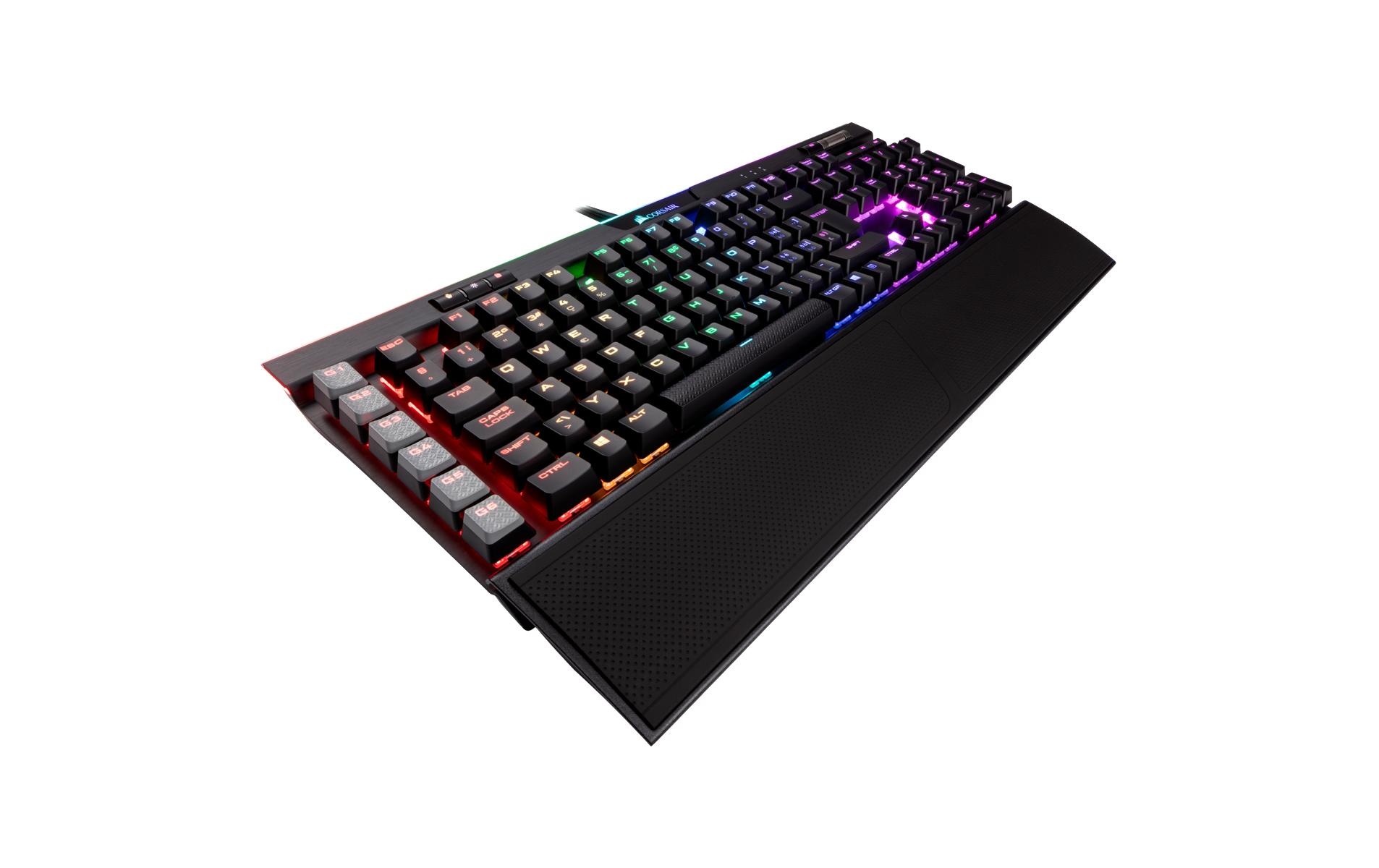Corsair Gaming-Tastatur »K95 RGB Platinum Cherry MX Speed«, (Ziffernblock-Handgelenkauflage)
