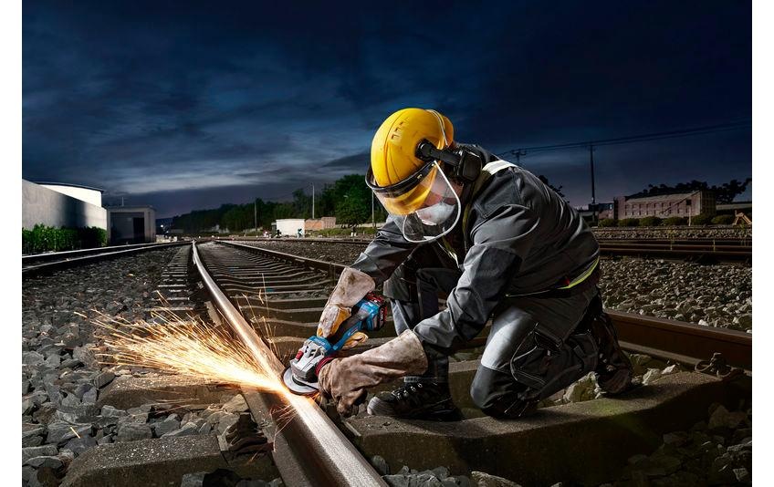 Bosch Professional Akku-Winkelschleifer »GWS 18 V-11 in L-BOXX«