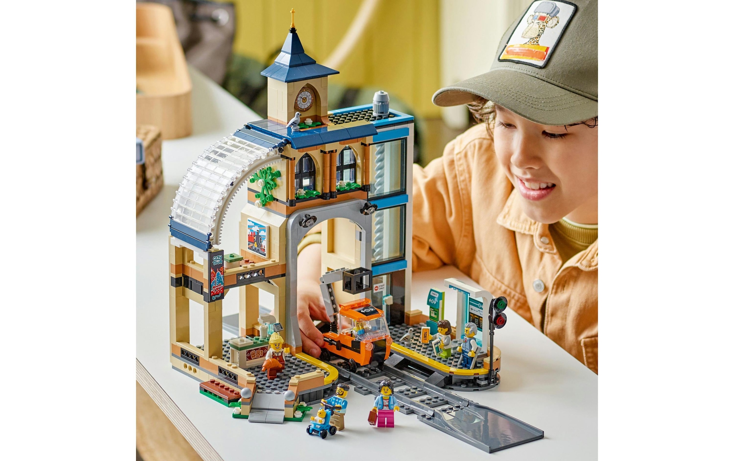 LEGO® Spielbausteine »City Hauptbahnhof 60469«, (752 St.)