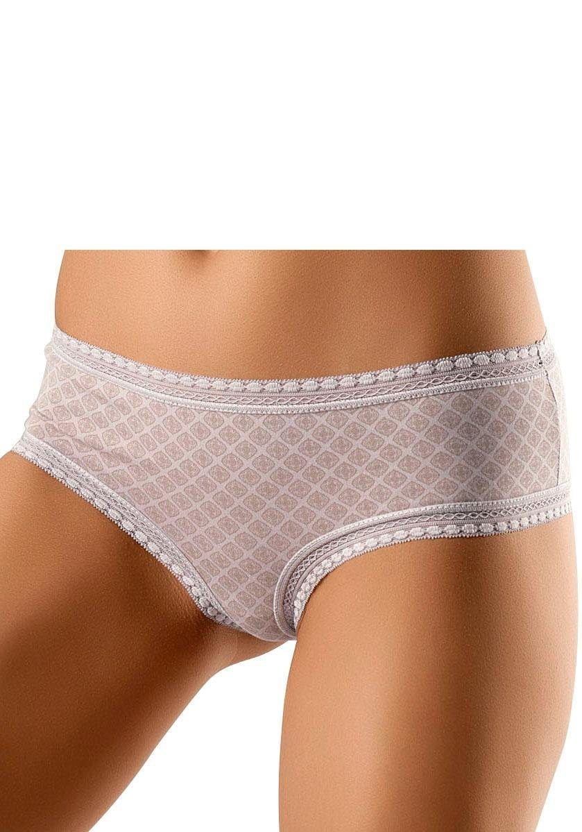 LASCANA Panty, (3er-Pack), aus elastischer Baumwolle mit weicher Spitze