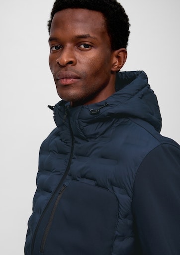 s.Oliver Outdoorjacke, mit Reissverschlusstasche an der Brust