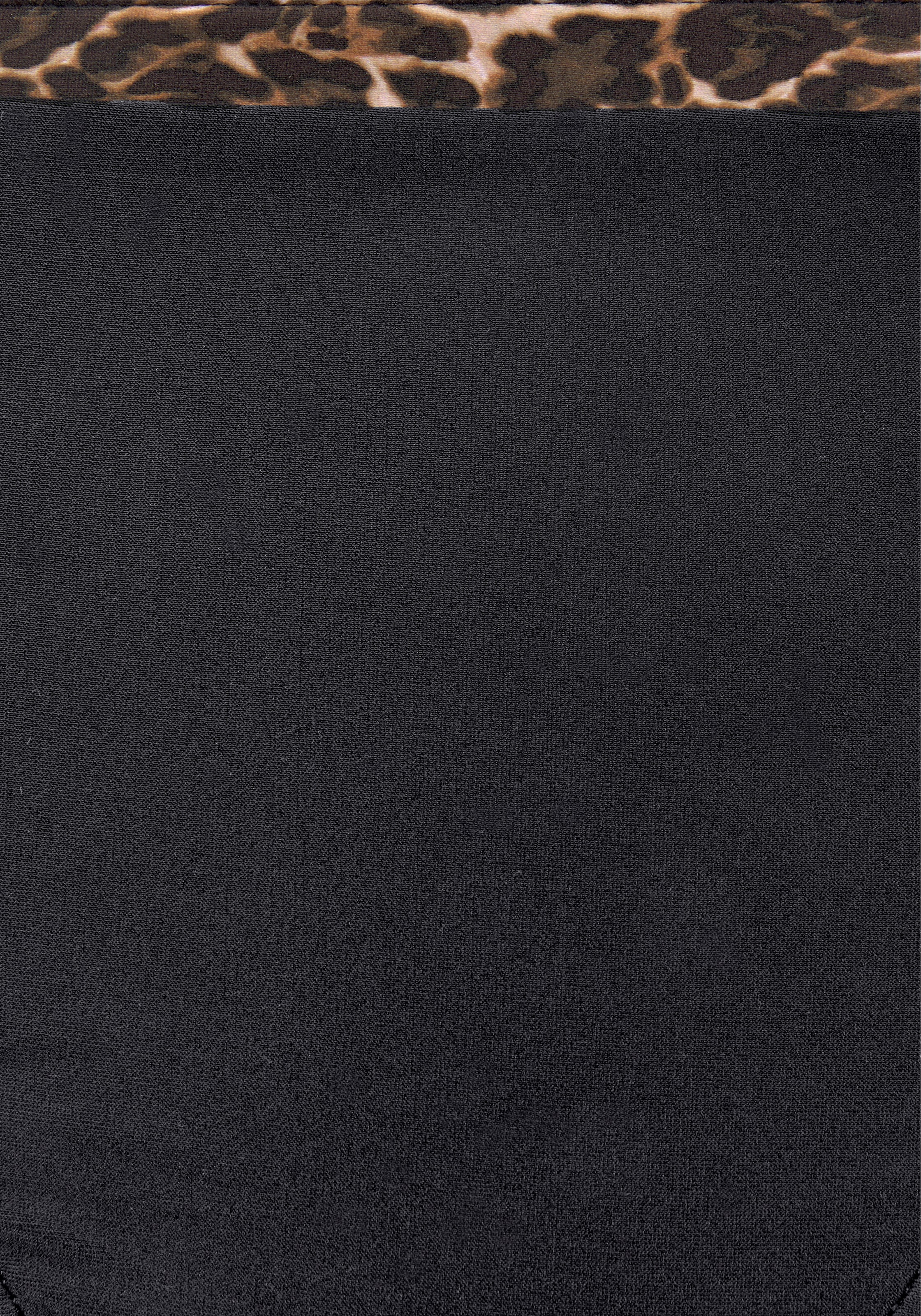 LASCANA Bikini-Hose »Adele«, mit trendigen Details