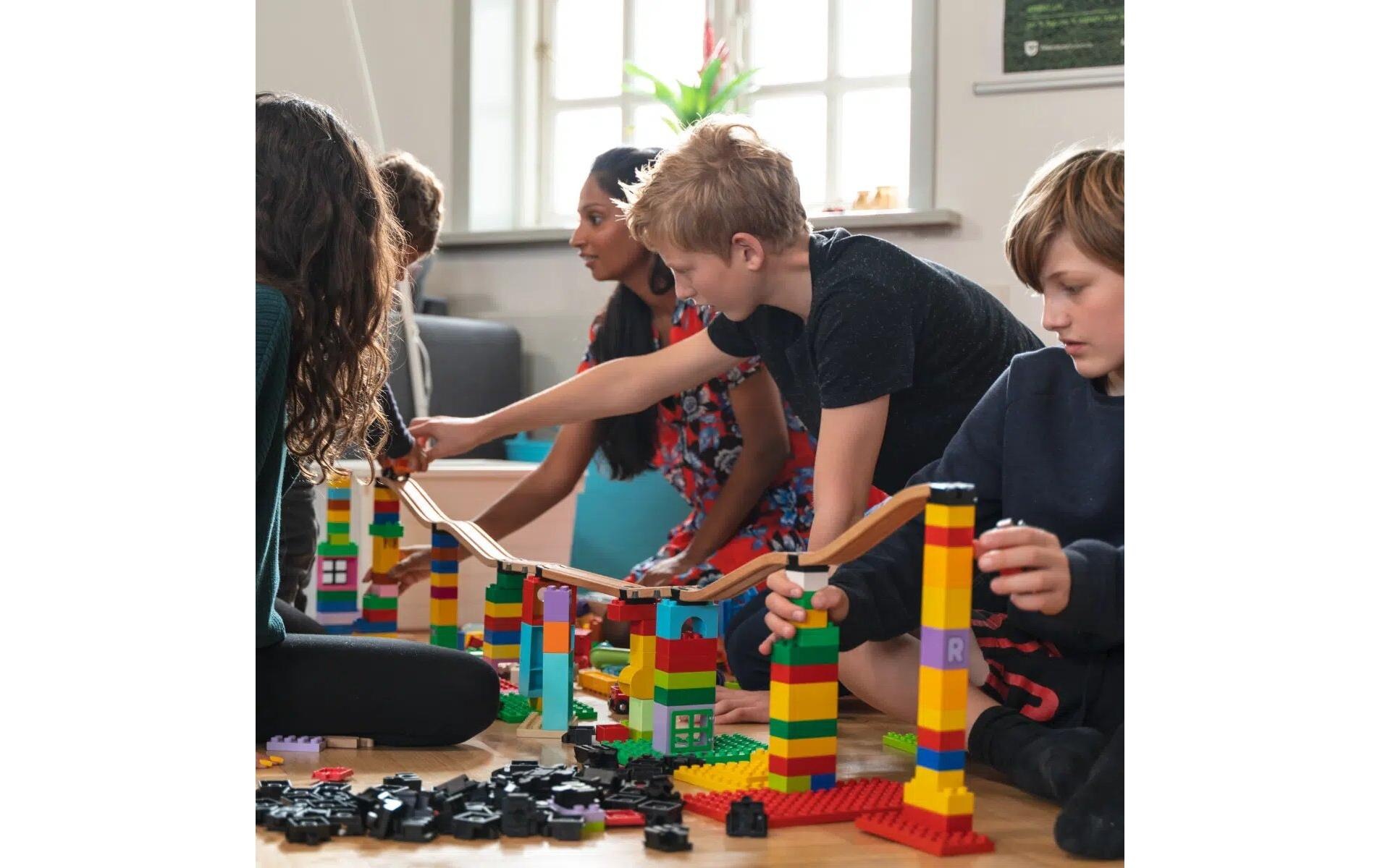 Spielzeugeisenbahn-Kreuzung »Toy2 Builder Set Small«