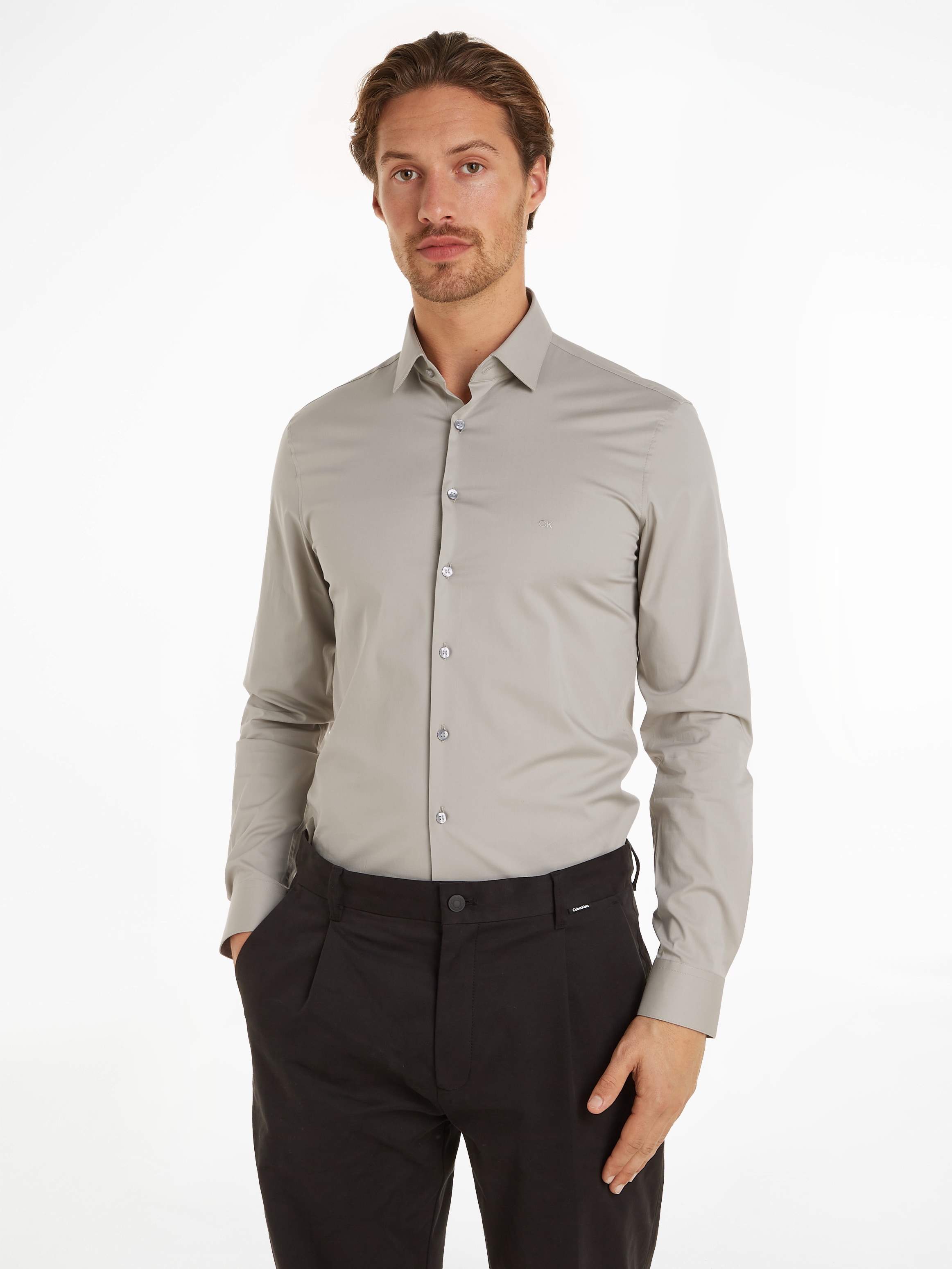 Calvin Klein Businesshemd »POPLIN STRETCH SLIM SHIRT« mit Kentkragen, Logoprint auf Brusthöhe
