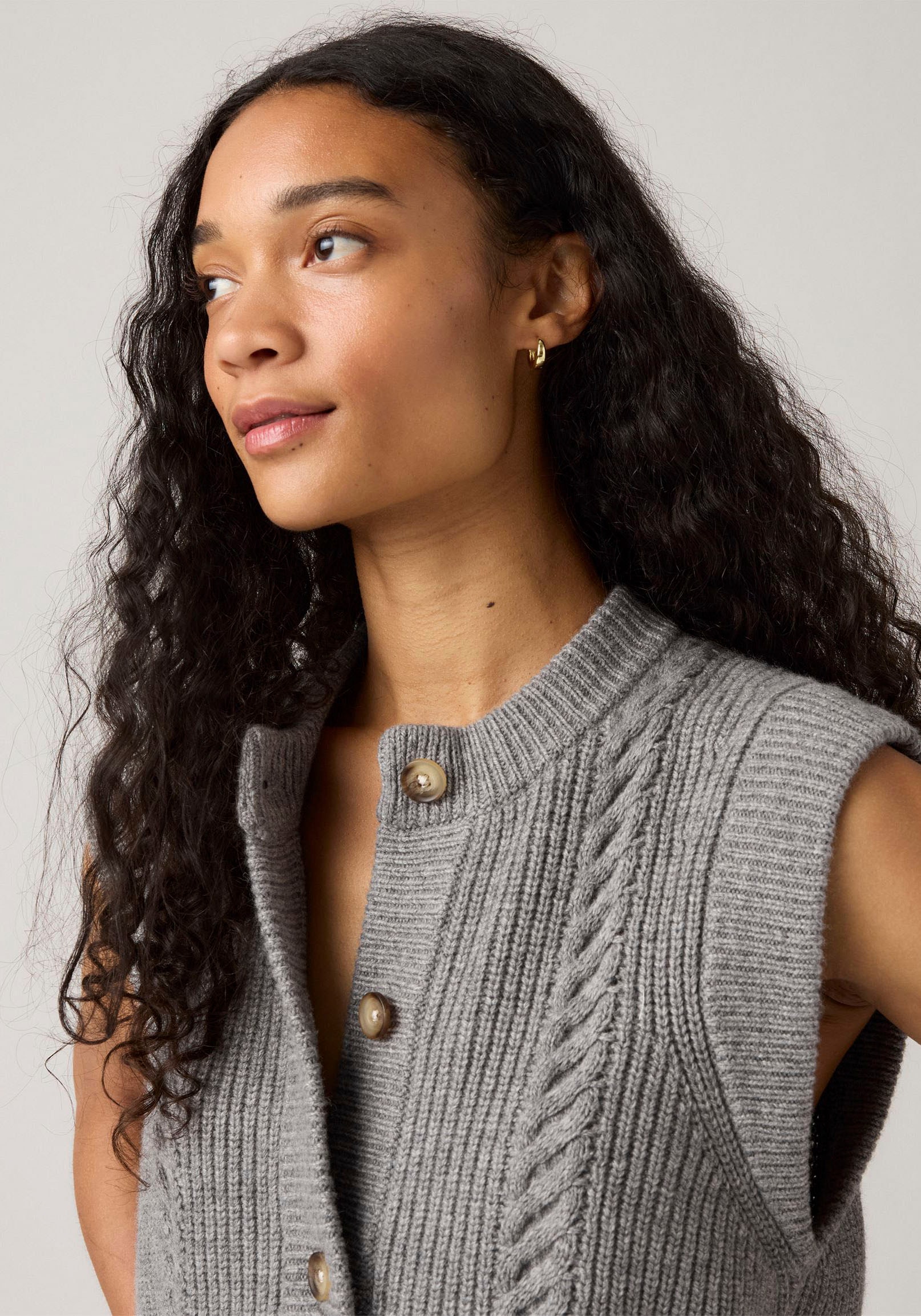 Levi's® Strickweste »INES CABLE SWEATE«, Materialmix mit Wollanteil
