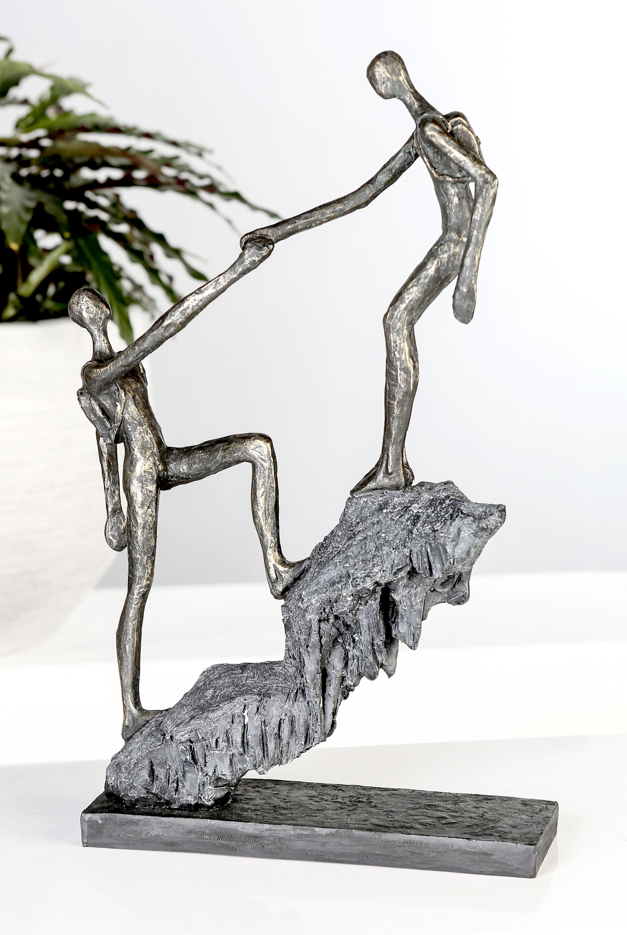 Casablanca by Gilde Dekofigur »Skulptur Ankunft, Polyresin Jelmoli-Versand shoppen bronzefarben/grau«, | bronzefarben/grau, online