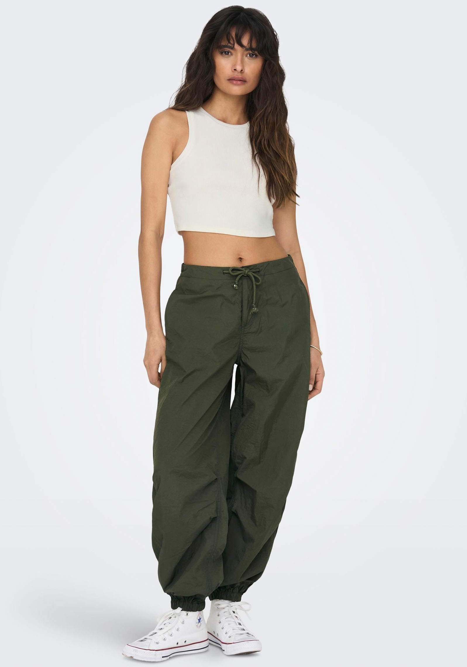 ONLY Tanktop »ONLVILMA S/L CROPPED TANK TOP JRS NOOS«