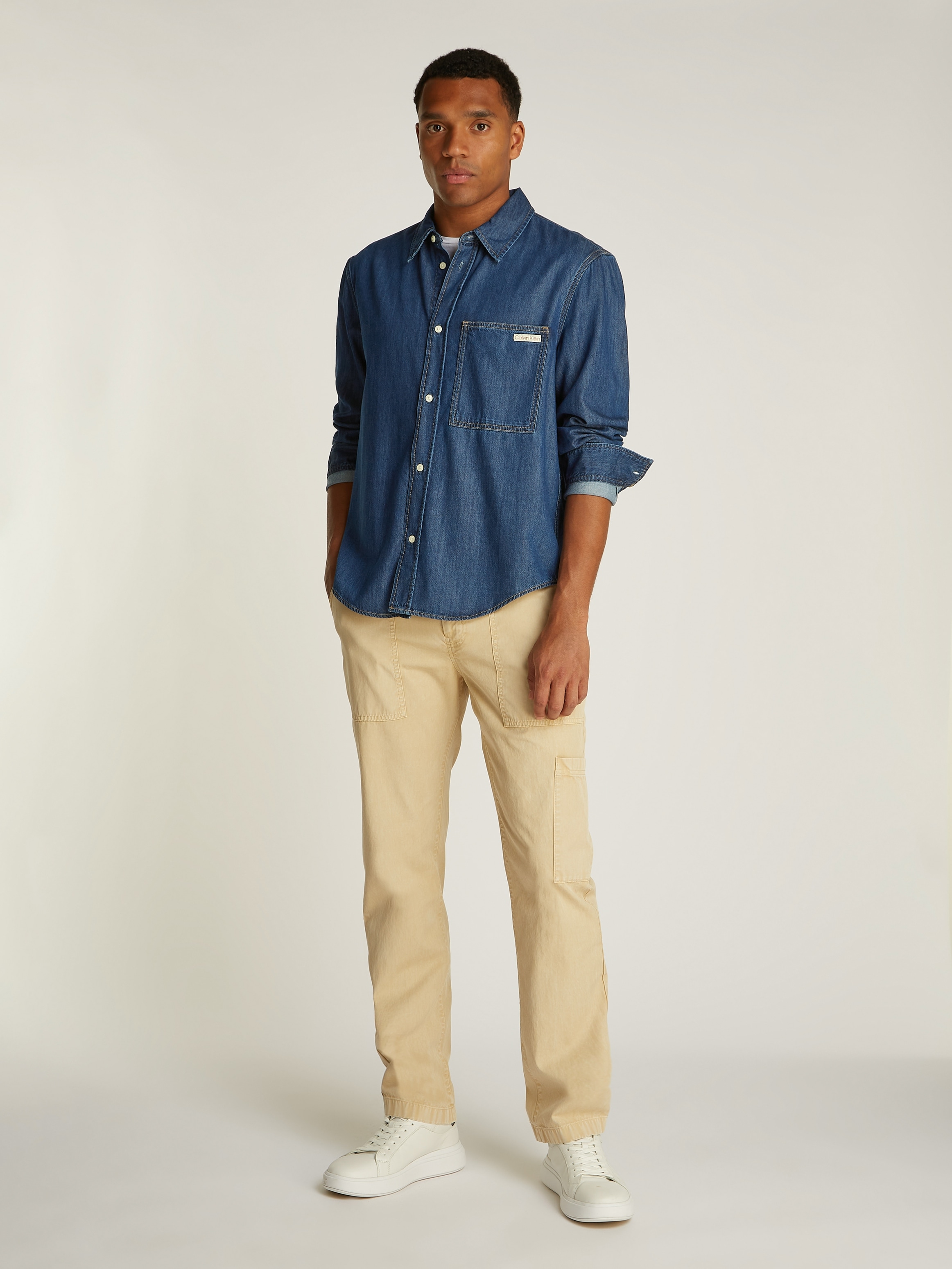 Calvin Klein Jeans Jeanshemd »REGULAR DENIM SHIRT«, Logostickerei, Brusttasche