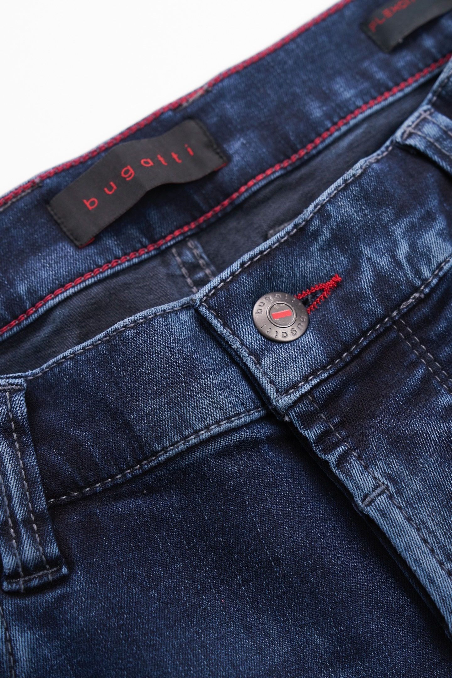 bugatti 5-Pocket-Jeans »Basic Essentials«, besonders bequem
