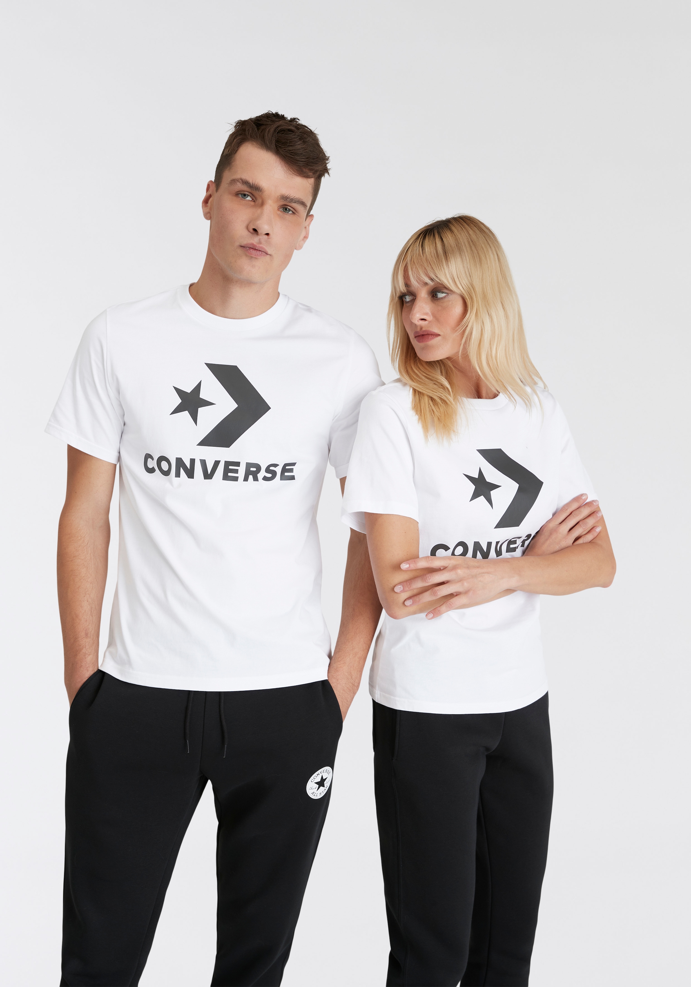 Converse T-Shirt »CONVERSE GO-TO STAR CHEVRON LOGO STANDARD-FIT T-SHIRT«, Unisex