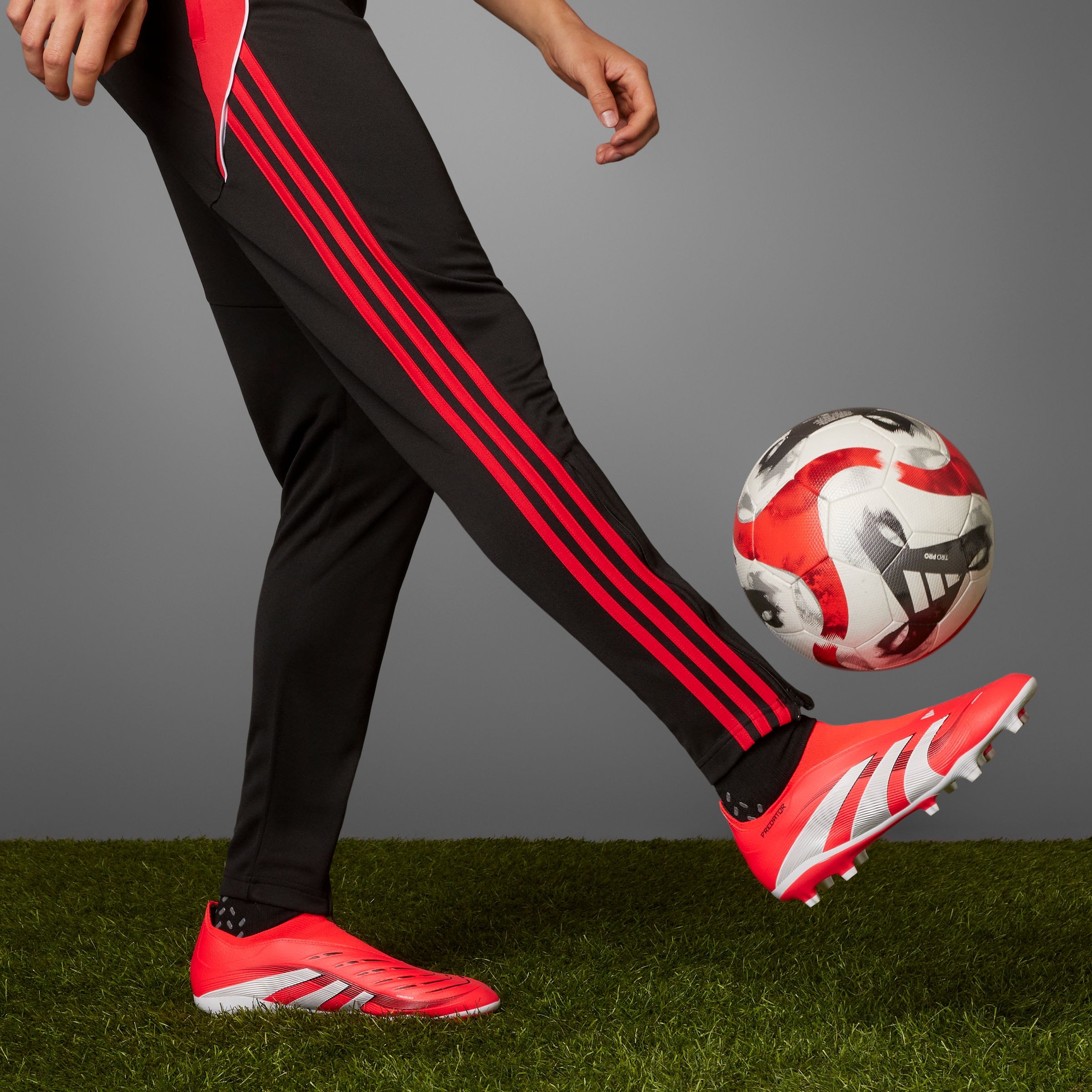 adidas Performance Fussballschuh »PREDATOR LEAGUE LACELESS FG/MG«, für Rasenplätze