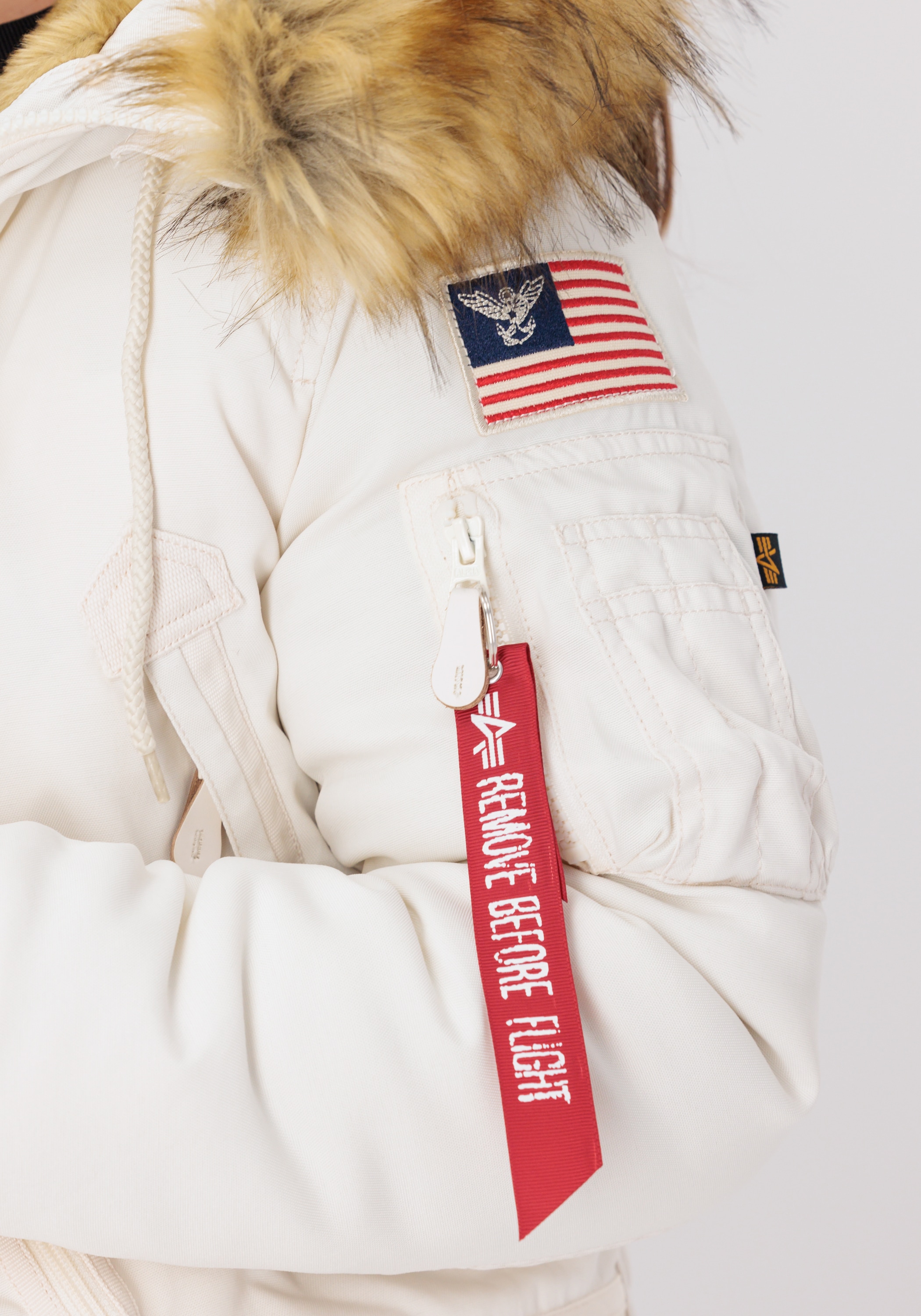 Alpha Industries Winterjacke »ALPHA INDUSTRIES Women - Cold Weather Jackets Polar Jacket Wmn«