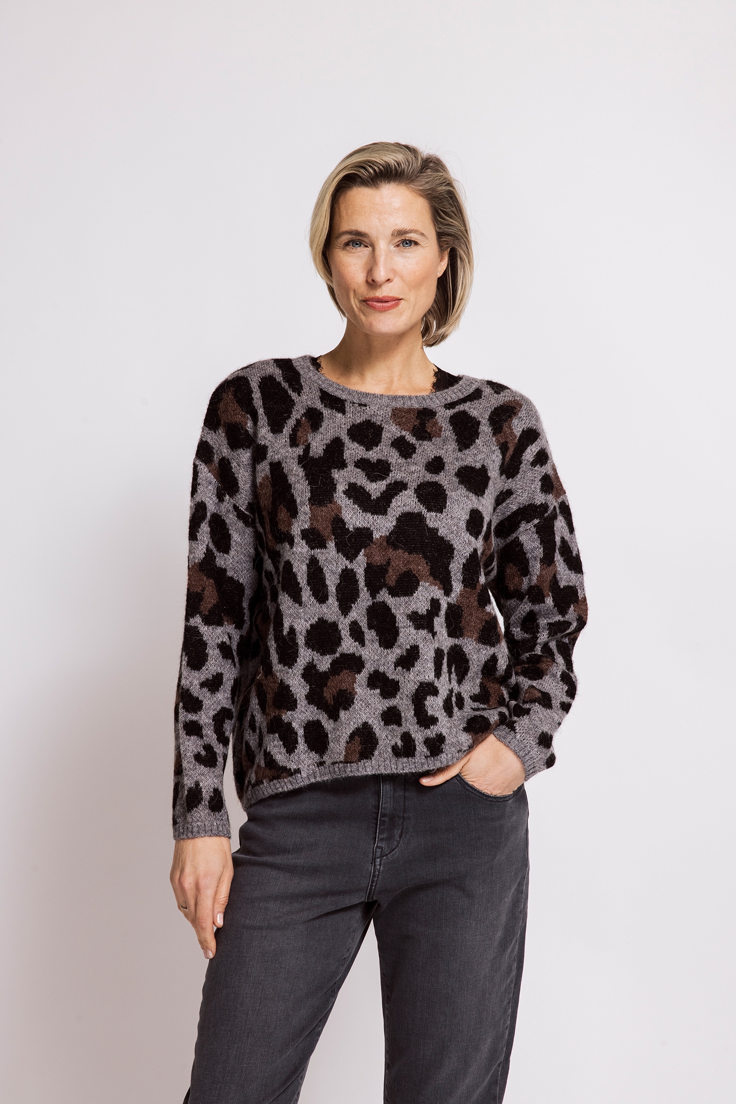 Zhrill Strickpullover "IDA" aus Materialmix mit Wolle, bequeme Passform, Animal-Optik