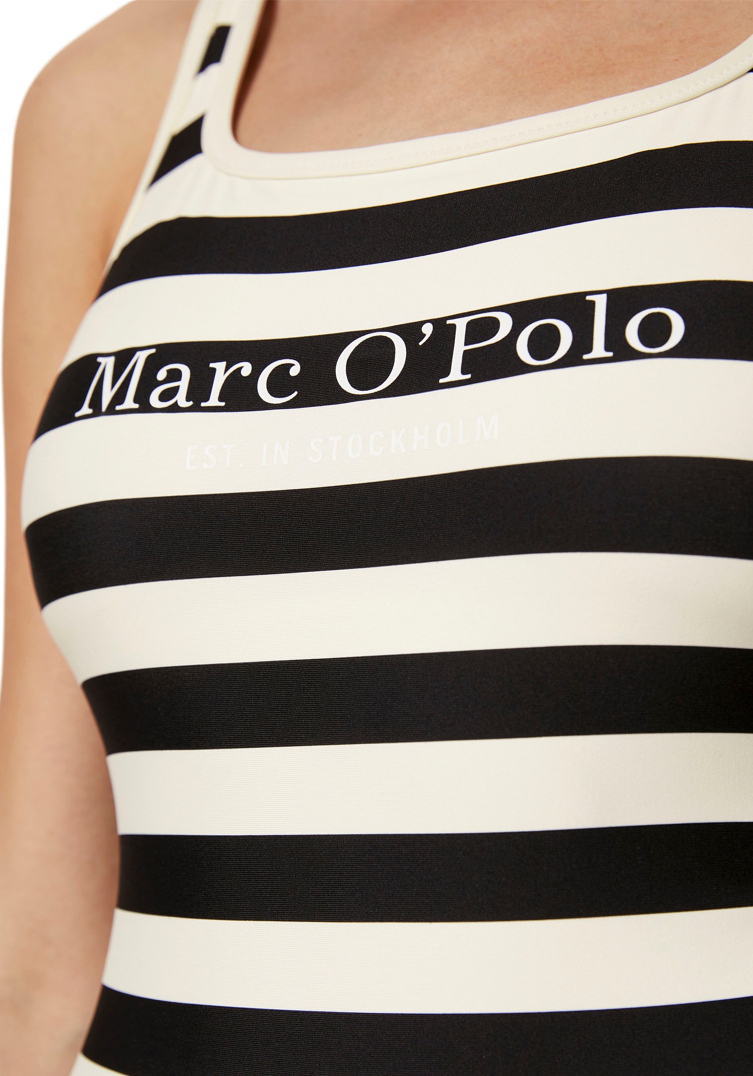 Marc O'Polo Badeanzug, tiefer Rückenausschnitt, Logoschriftzug vorn