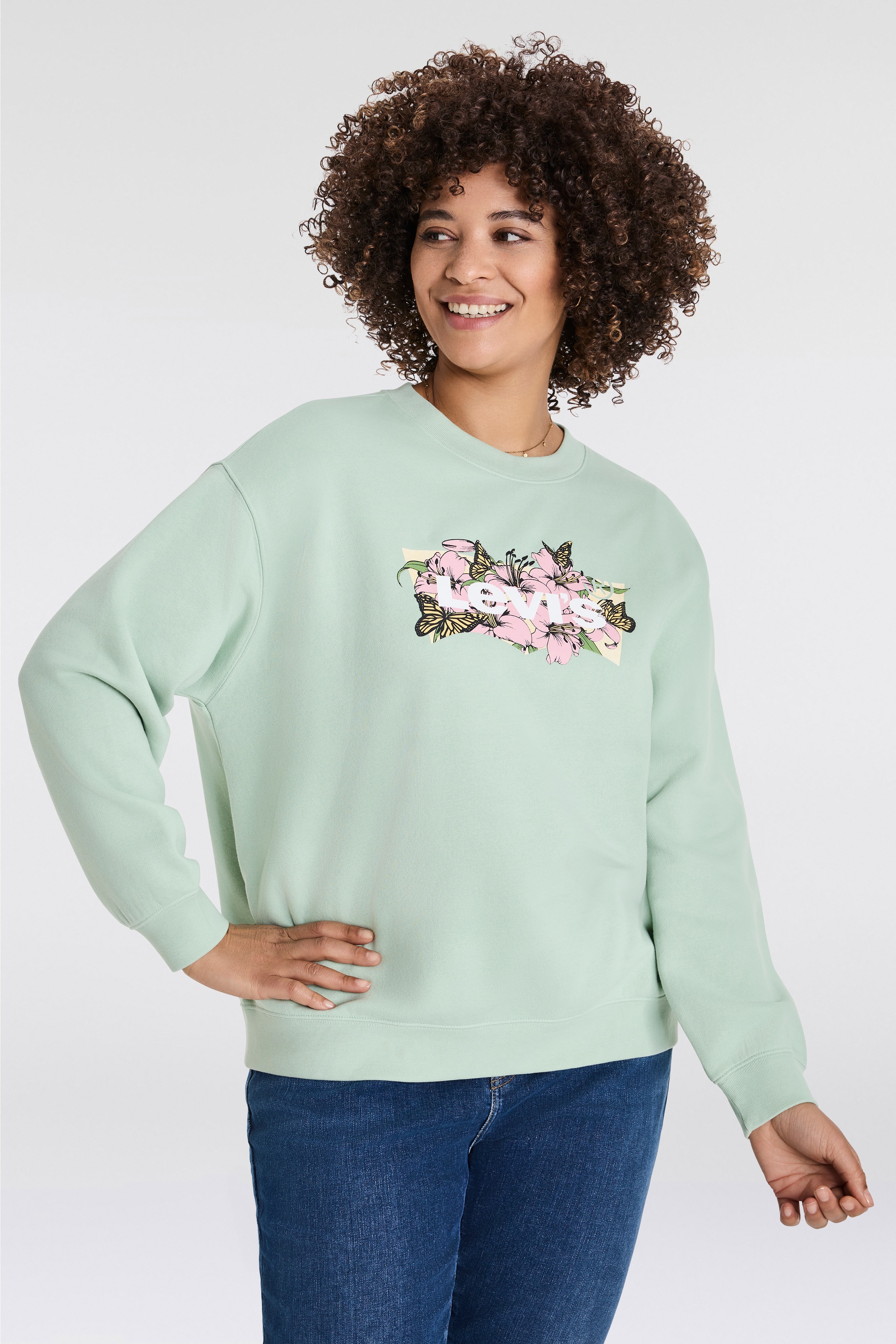 Levi's® Plus Sweatshirt »PL GR EVERYDAY CREW«, mit Batwing-Logo mit Rosenprint