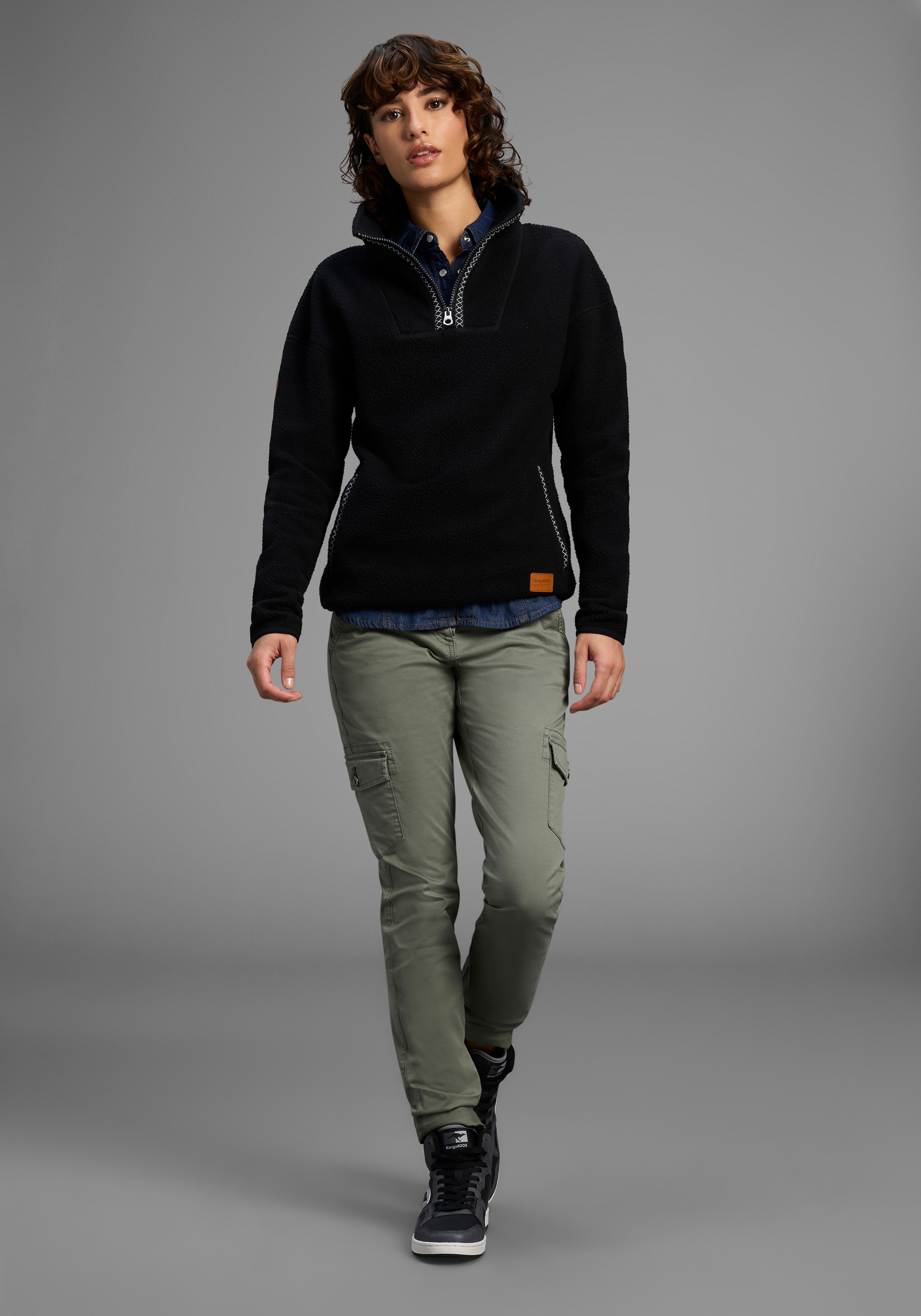 KangaROOS Fleecepullover, aus kuscheligem Sherpa Fleece, Half-zip