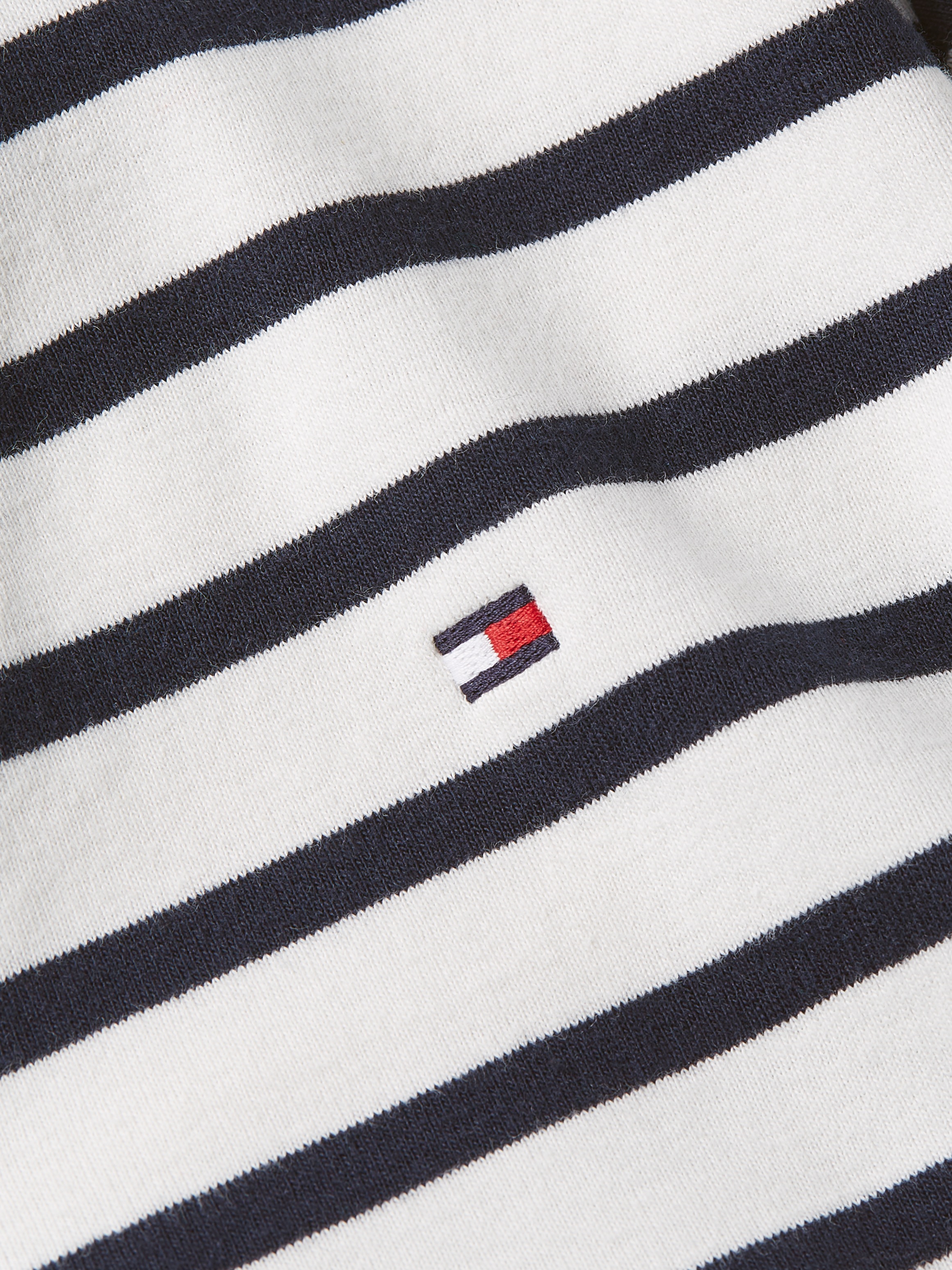 Tommy Hilfiger T-Shirt, mit Logostickerei