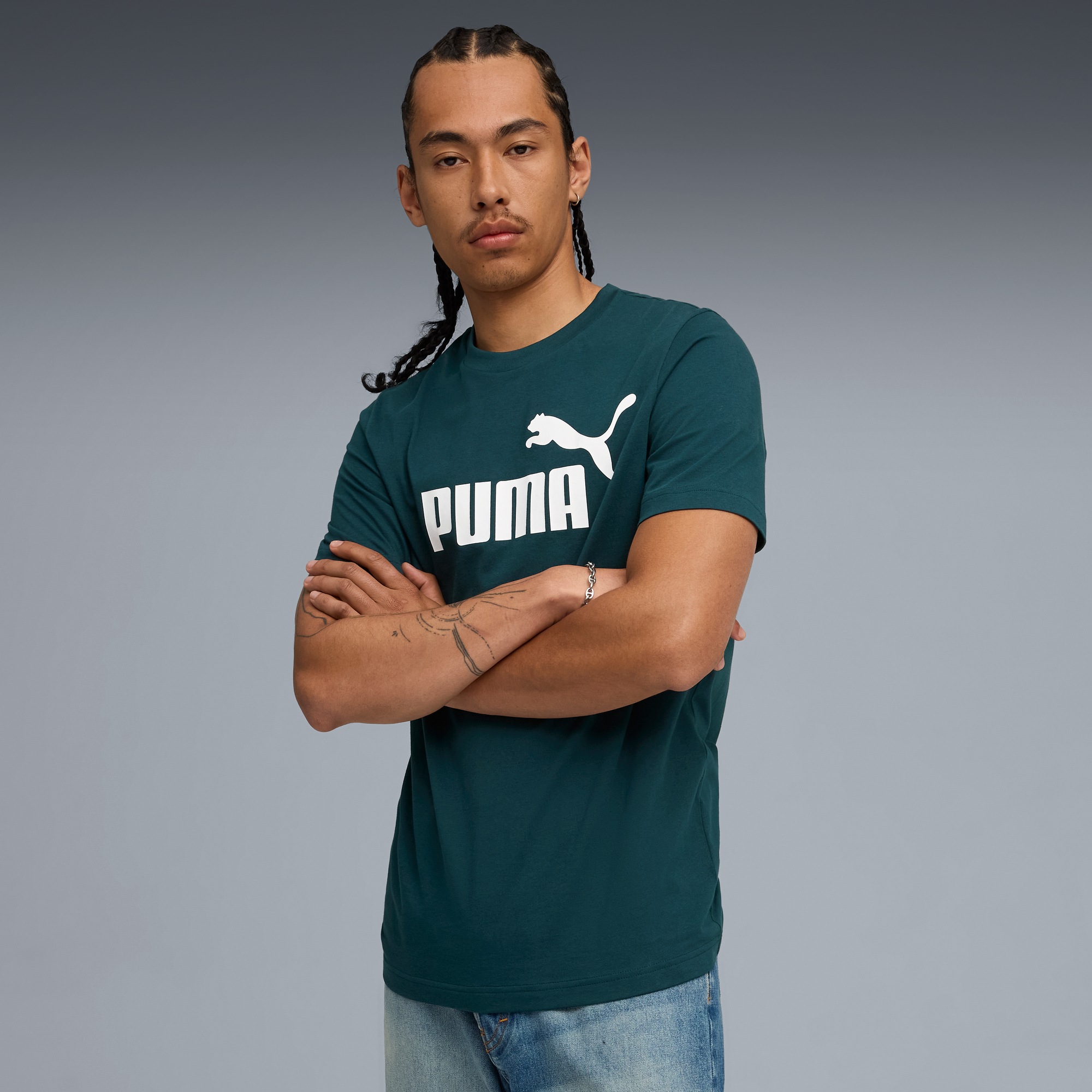 PUMA T-Shirt »ESS NO. 1 LOGO TEE (S)« Regular Fit, sportlicher Stil, Rundhalsausschnitt, Kurzarm
