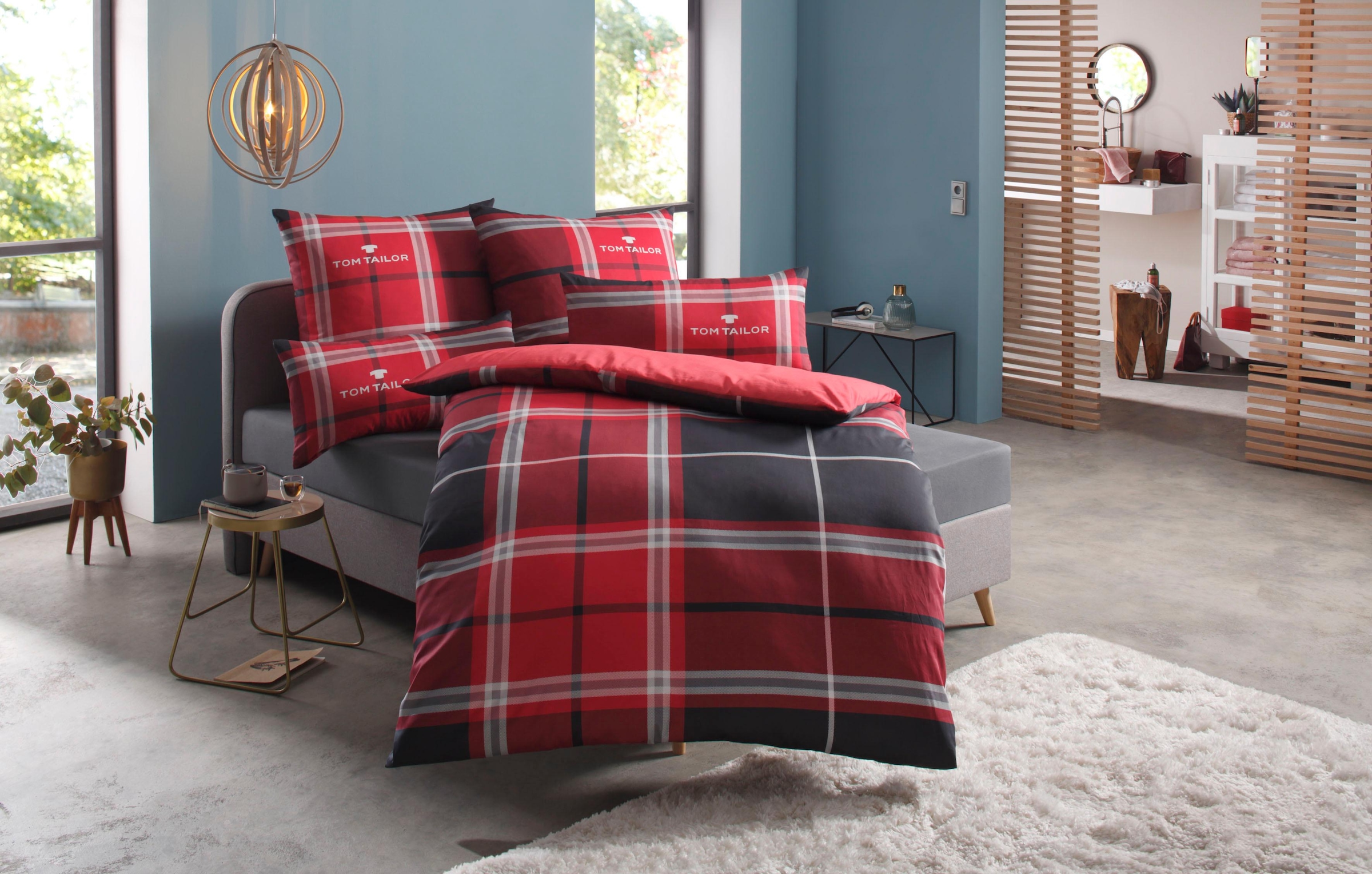 TOM TAILOR HOME Wendebettwäsche »Eric in Gr. 135x200 oder 155x220 cm«, mit Reissverschluss, mit GRATIS-Zugabe: Sportbeutel aus 100% Baumwolle