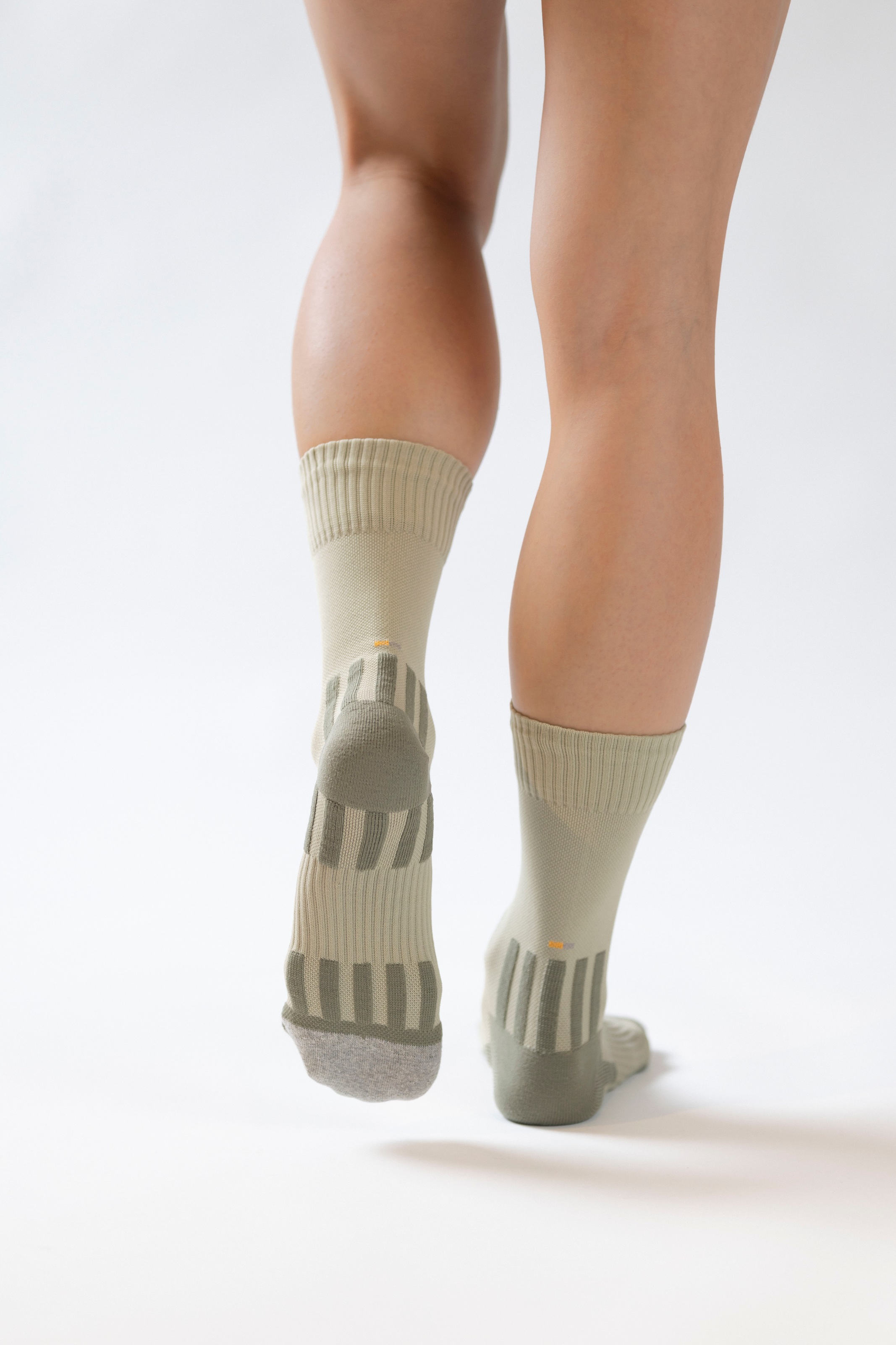 Camano Wandersocken »Function«, (4 Paar), mit Fussgewölbe-Stütze