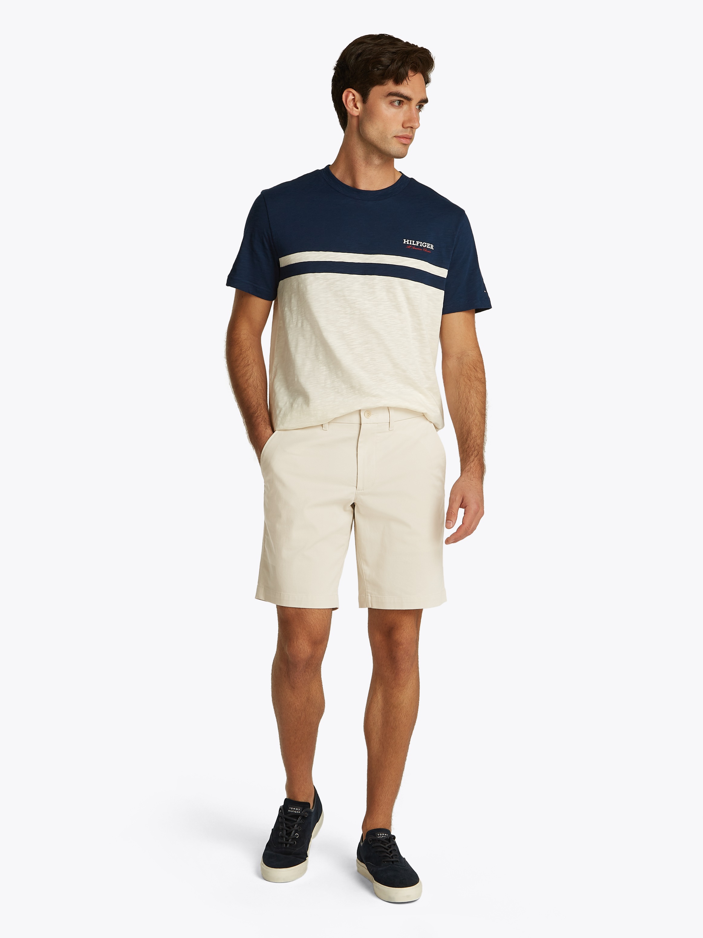 Tommy Hilfiger Chinoshorts »BROOKLYN SHORT 1985«, in klassischem Design