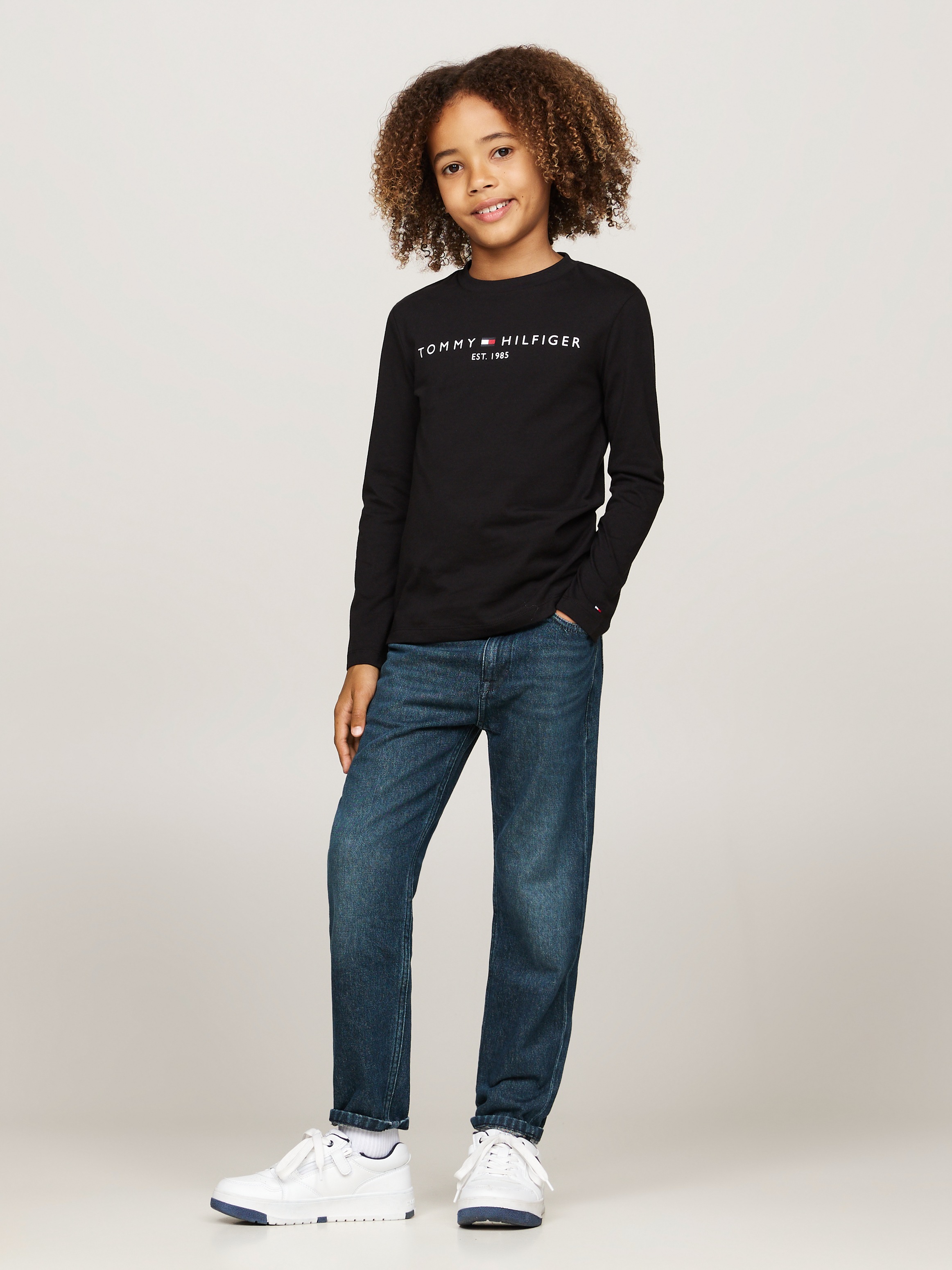 Tommy Hilfiger Langarmshirt »U ESSENTIAL TEE L/S«, mit Logodruck