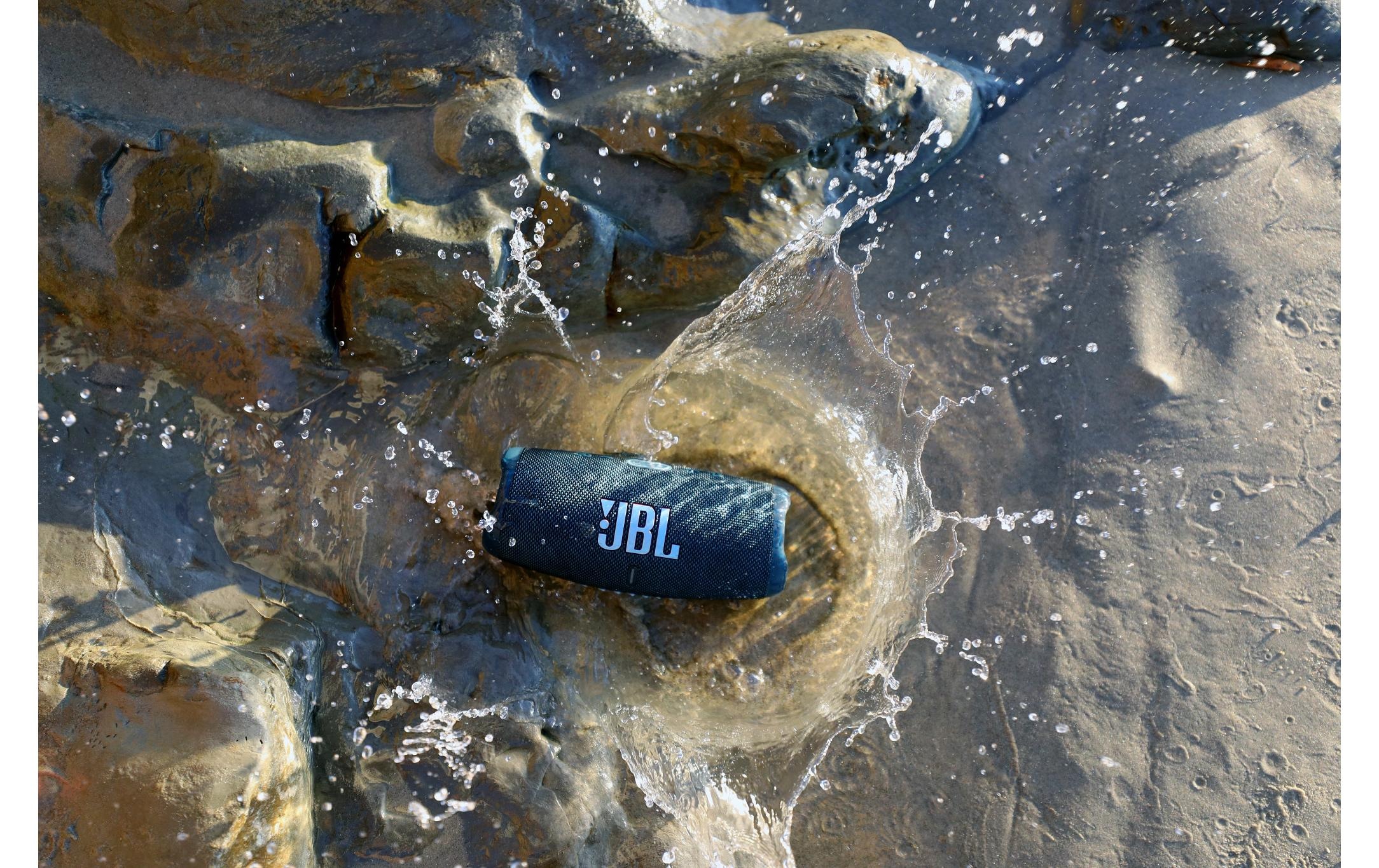 JBL Bluetooth-Speaker »Charge 5 Blau«