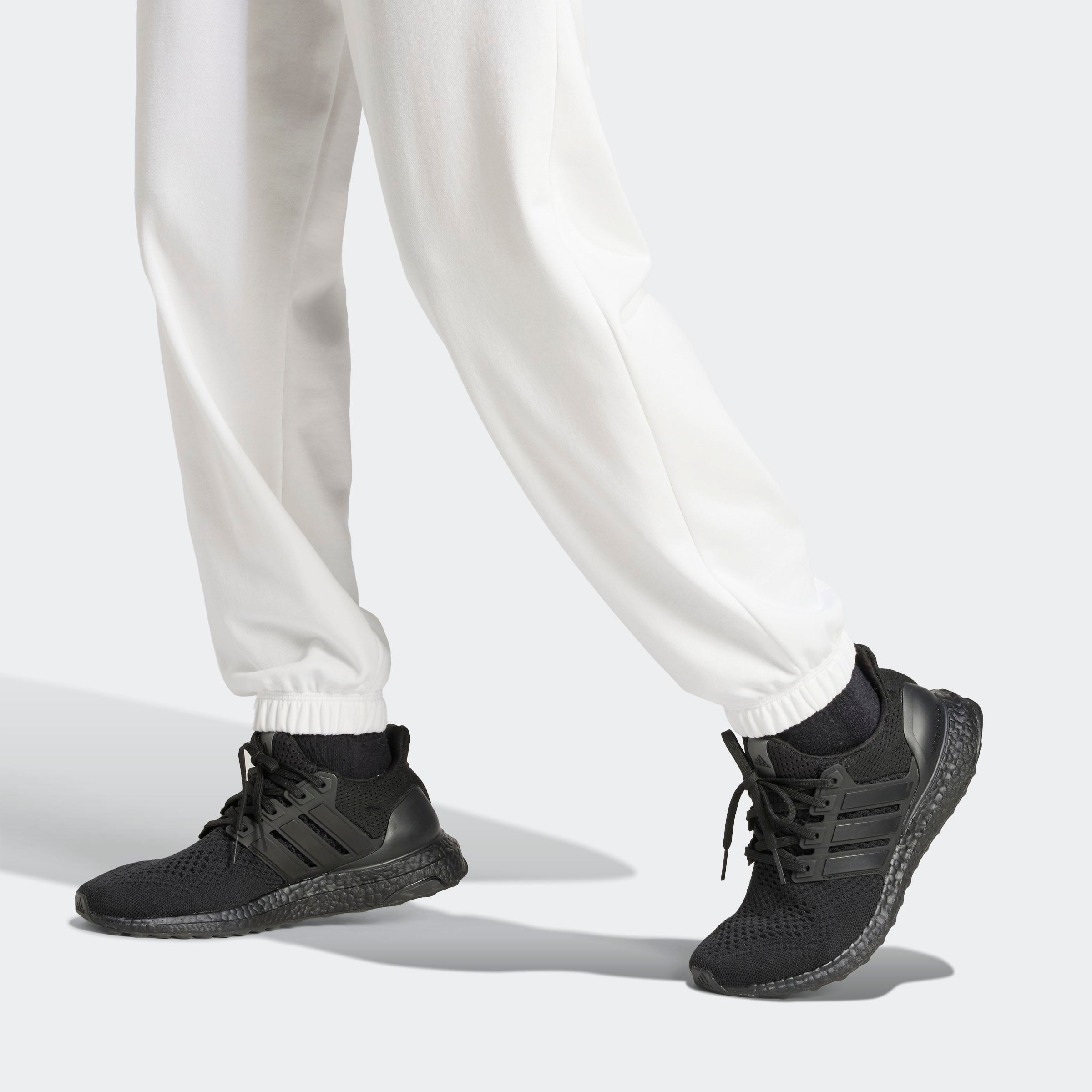 adidas Sportswear Sporthose »W SL FT CF PT«, (1 tlg.), Locker geschnitten, hoher Bund, aus weichem French Terry Material