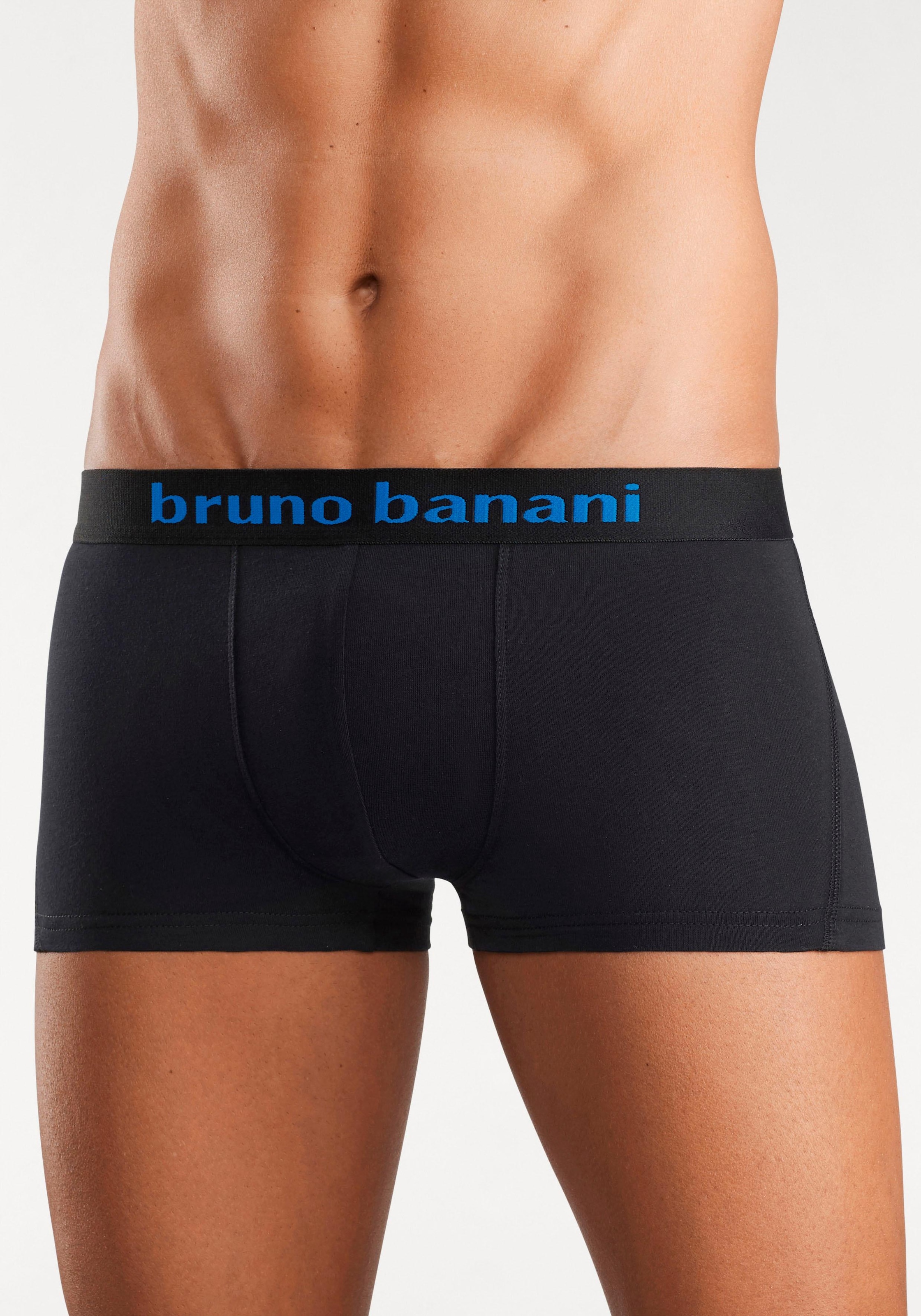 Bruno Banani Hipster, (Packung, 4 St.), knapp sitzende Boxershorts mit Logo Webbund aus Baumwollmischung