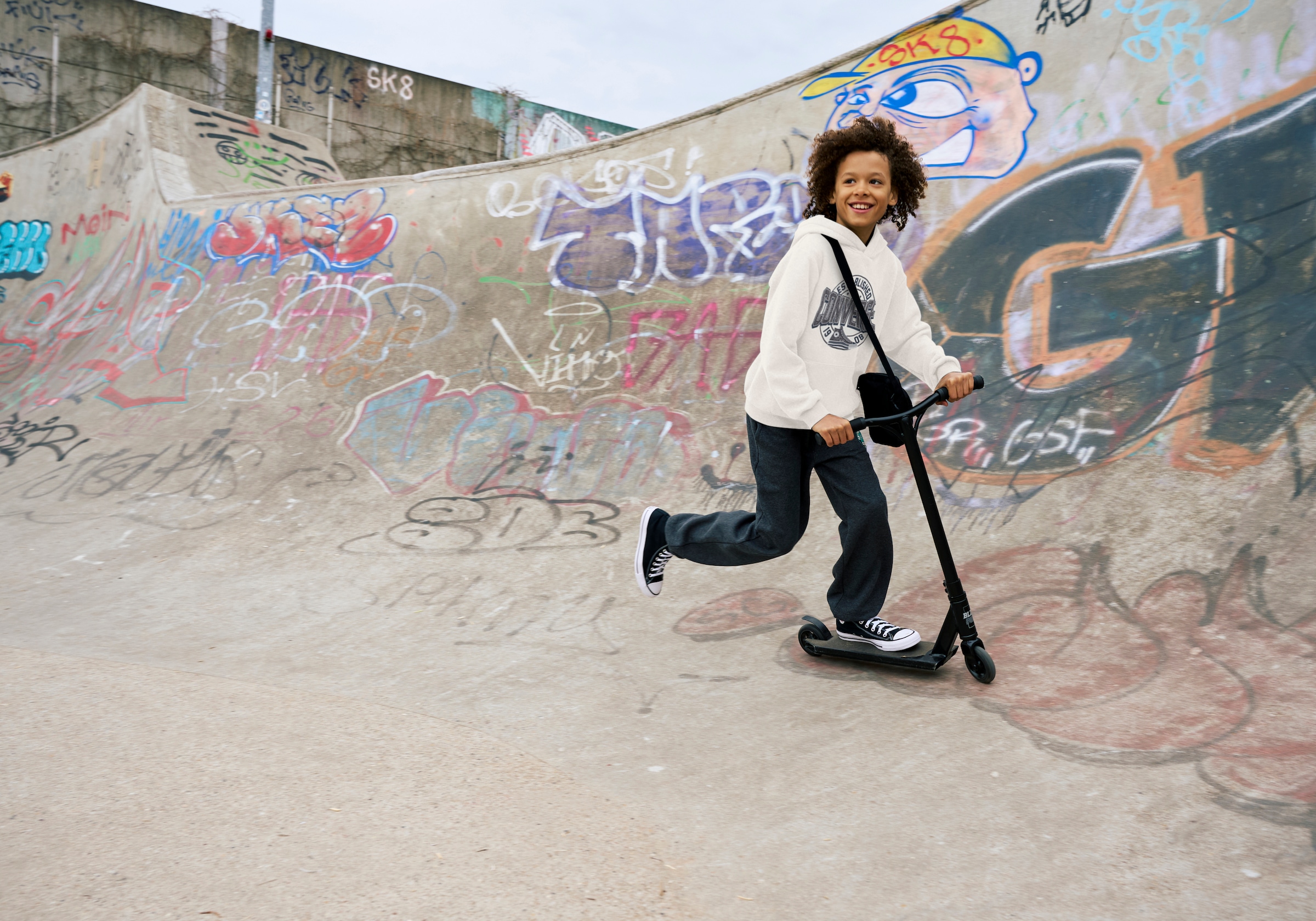 Converse Kapuzensweatshirt »CNVB HERITAGE EST CNV PO HOODY«, (1 tlg.)