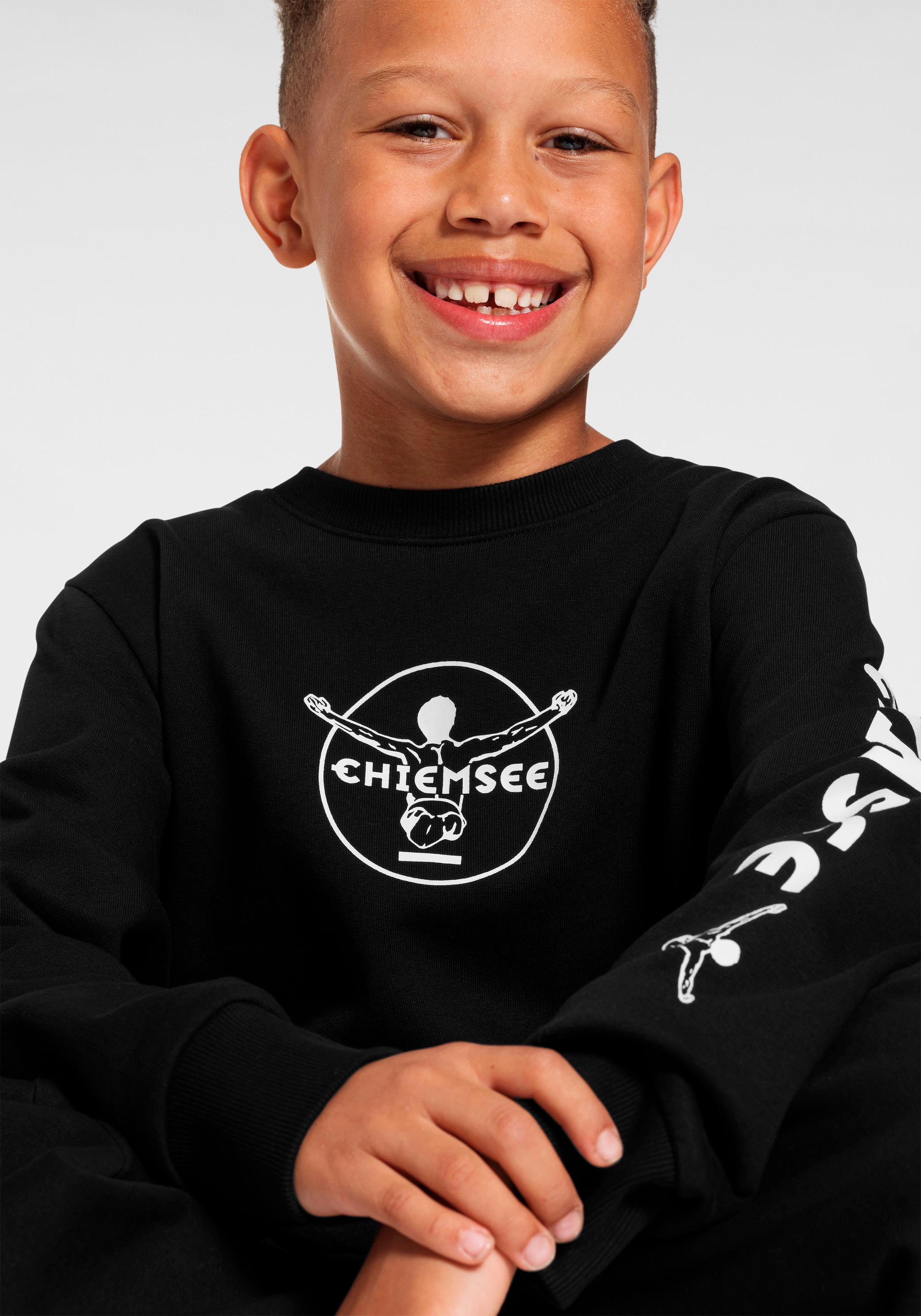 Chiemsee Shirt & Hose »Jogginganzug«, (Set, 2 tlg., Sweatshirt &  Sweathose), Sweatanzug mit Logo-Drucken | Jelmoli-Versand | T-Shirts