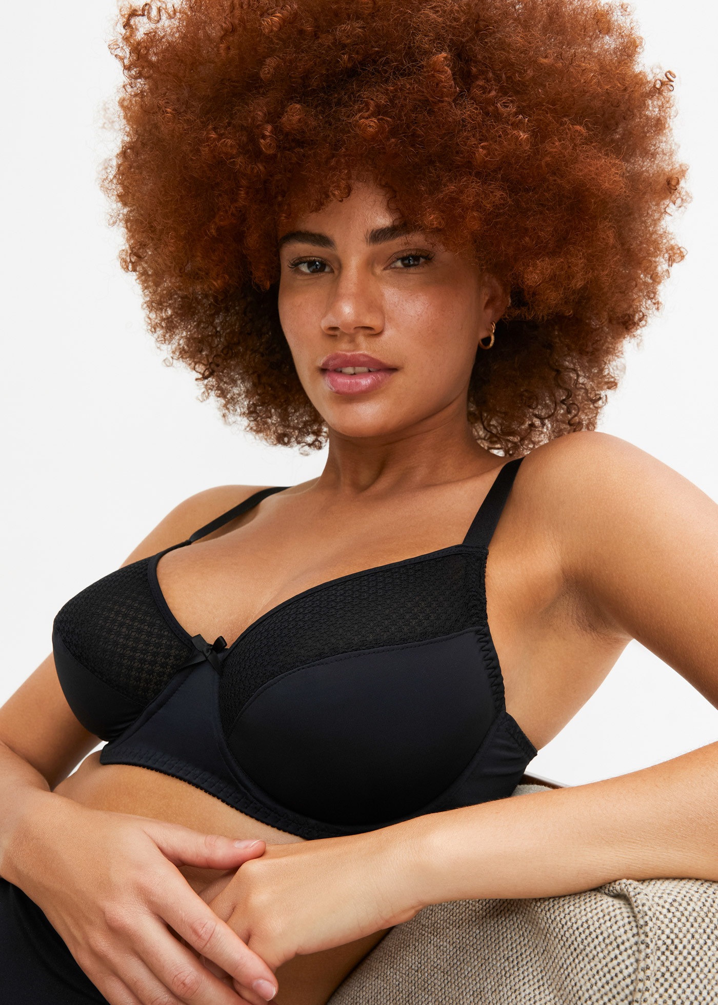bonprix Minimizer-BH "Minimizer-BH mit Mesh" mit elastischem Anteil, minimierende Passform, mit graphischem Mesh