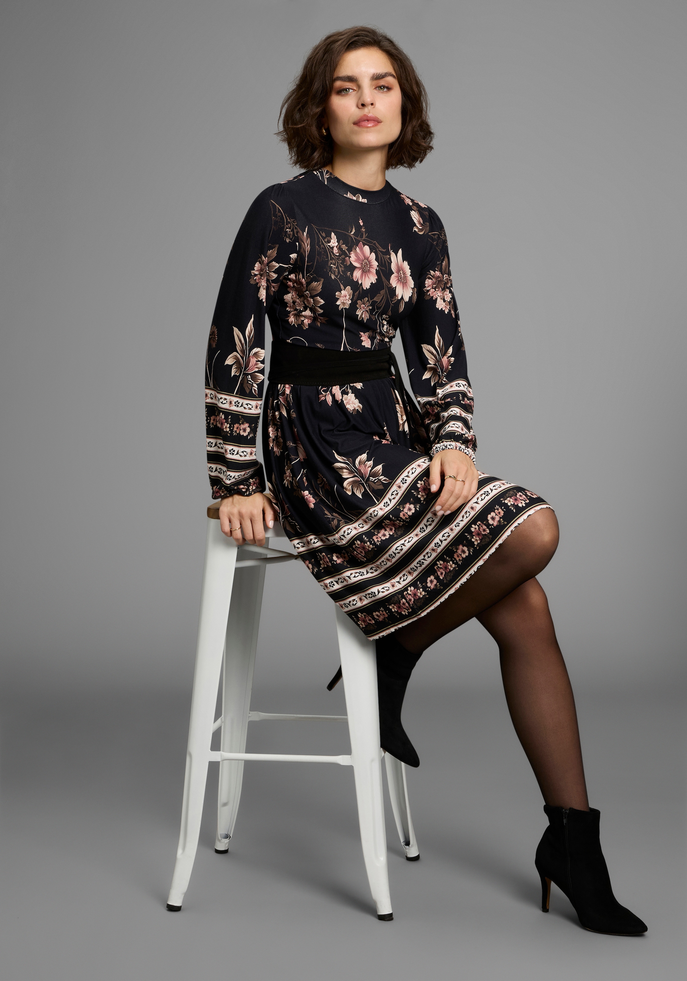 Laura Scott Jerseykleid, geblümtes Design, aus Single Jersey - NEUE KOLLEKTION
