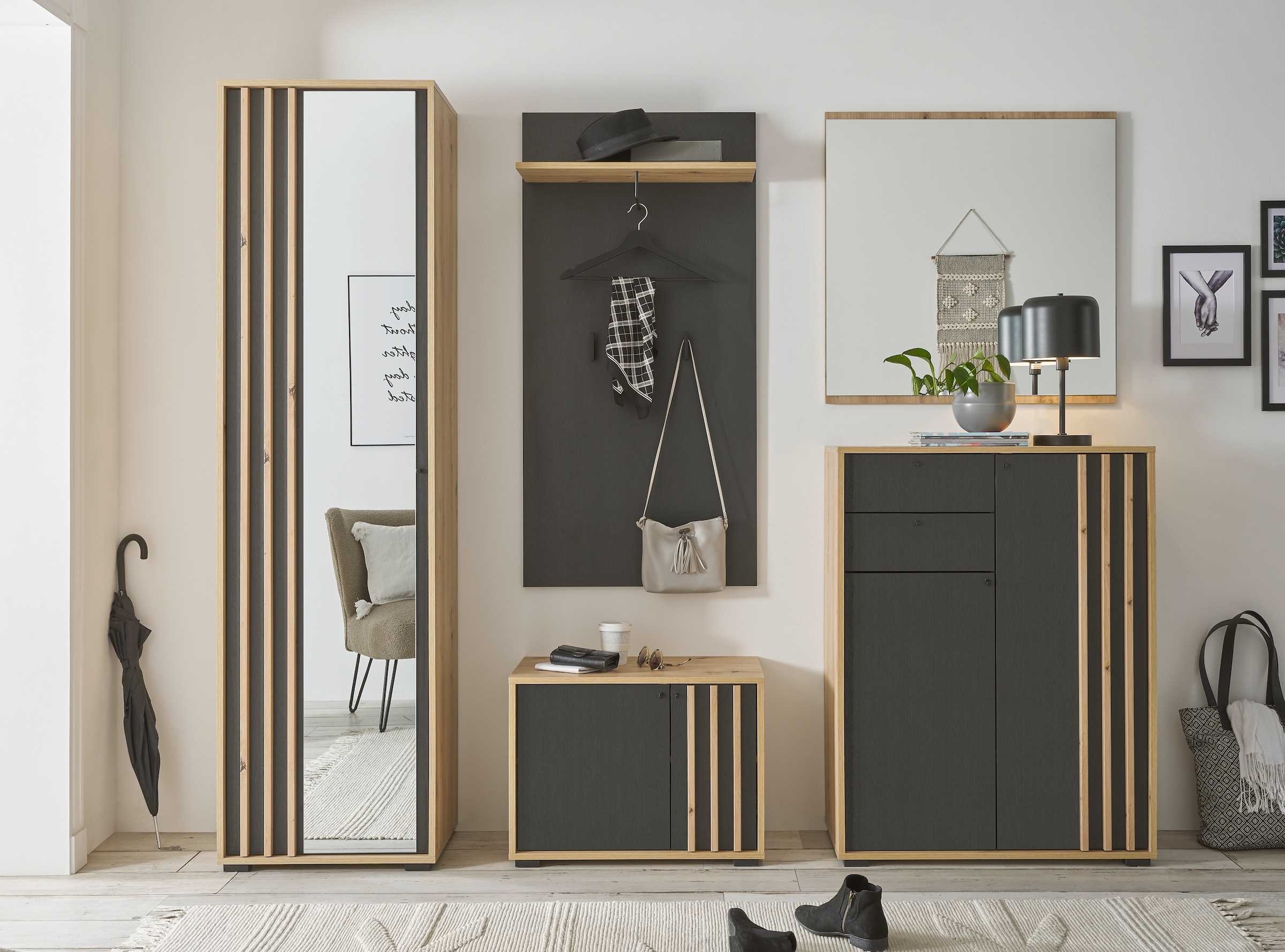 HBZ Schuhschrank »Volano in schwarz, BxHxT 80x106x38 cm«, (1 St.), Mit 2 Türen, 2 Schubkästen, 5 Einlegeböden