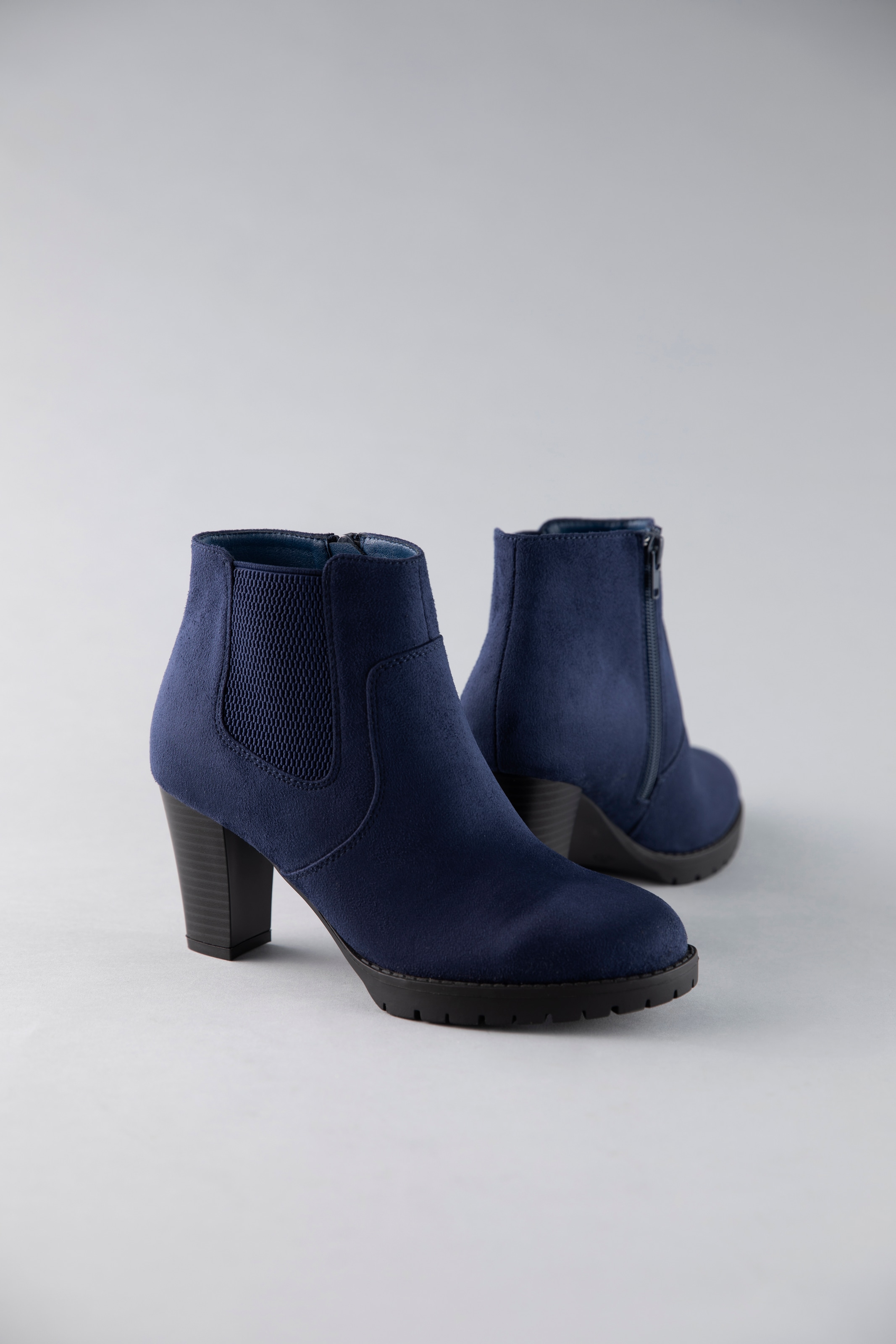 Stiefelette, Ankleboots mit seitlichem Stretcheinsatz - NEUE KOLLEKTION