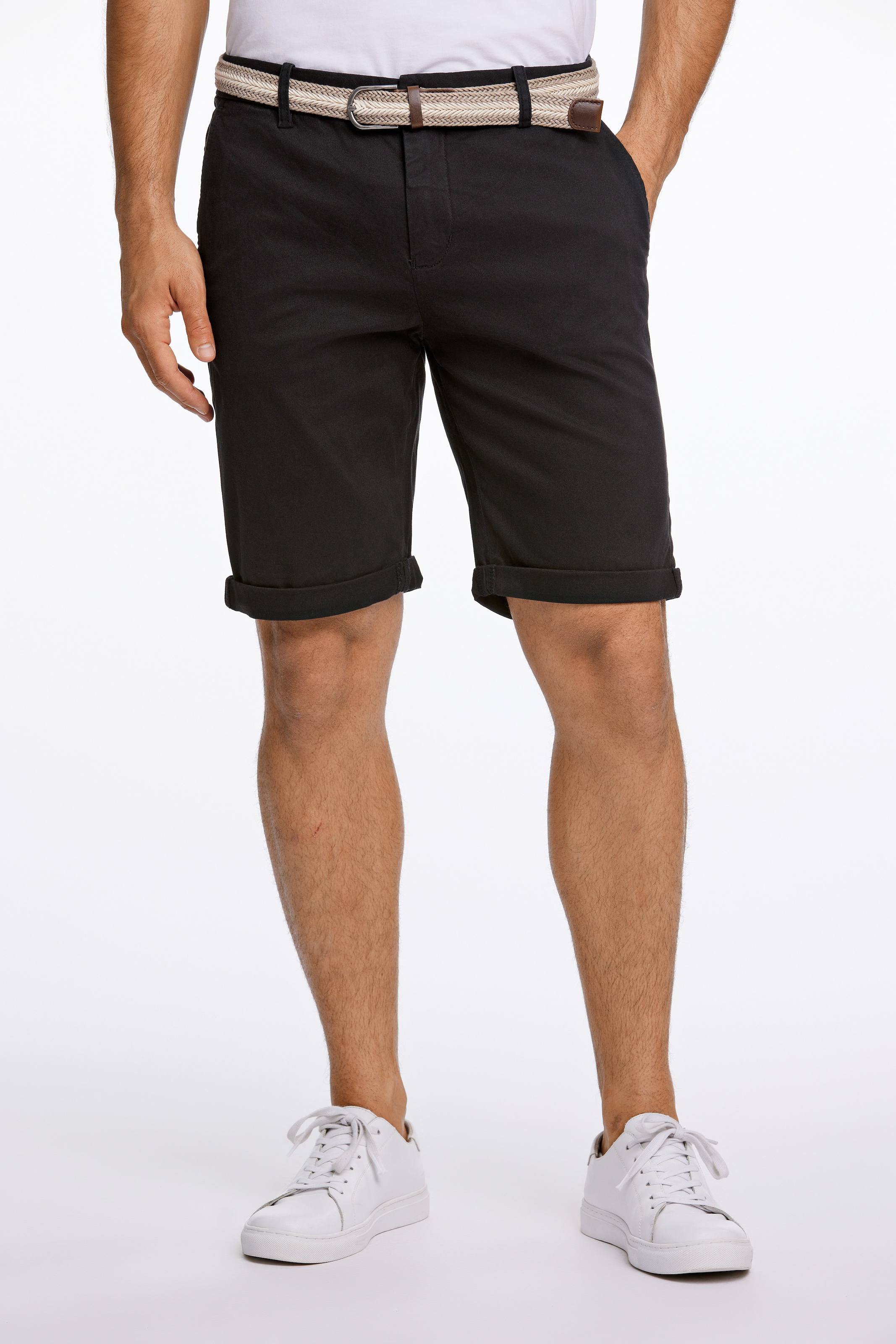 LINDBERGH Chinoshorts mit Gürtel und Stretch