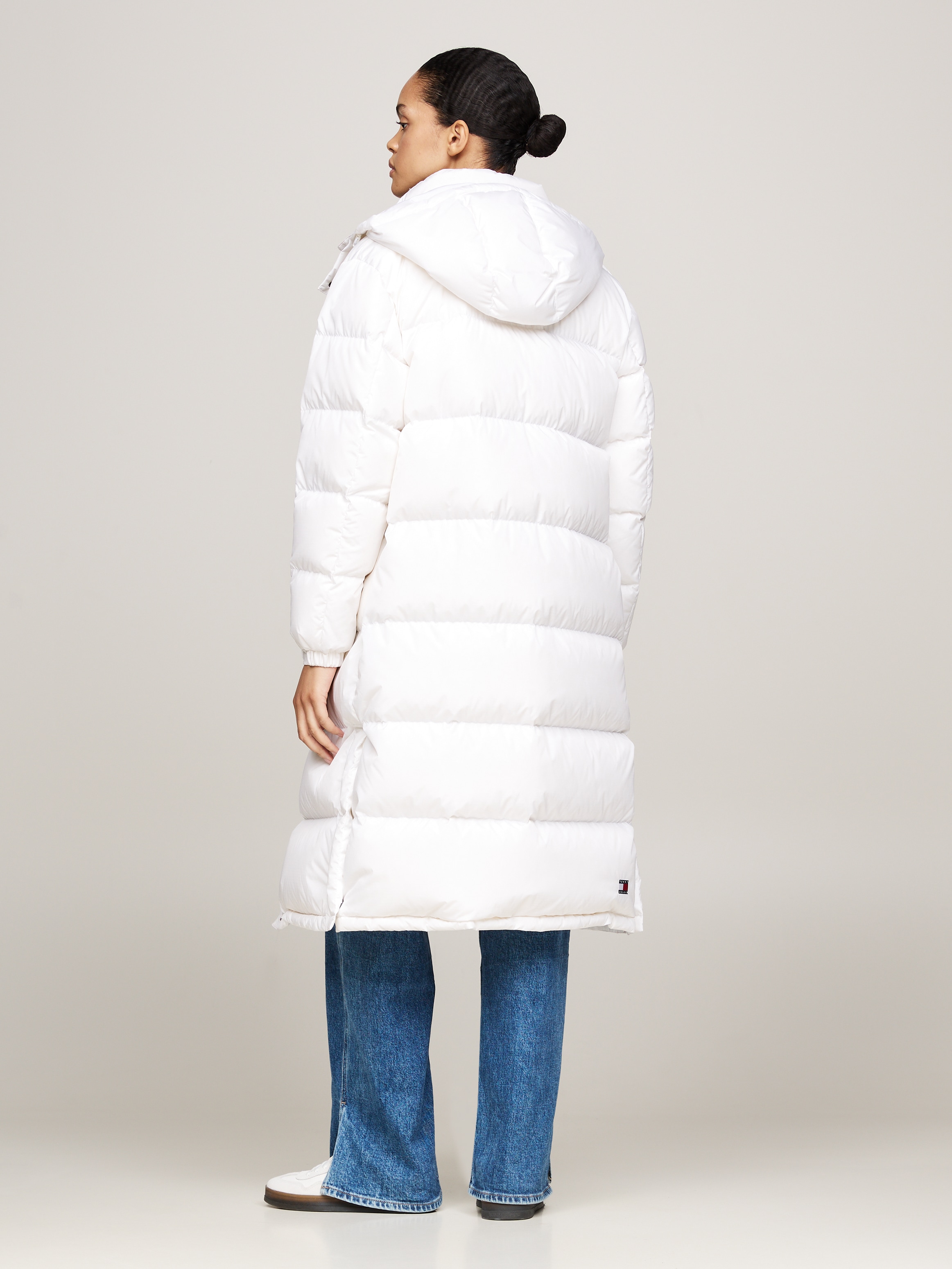 Tommy Jeans Steppmantel »TJW ALASKA LONG PUFFER EXT«, mit Logostickerei