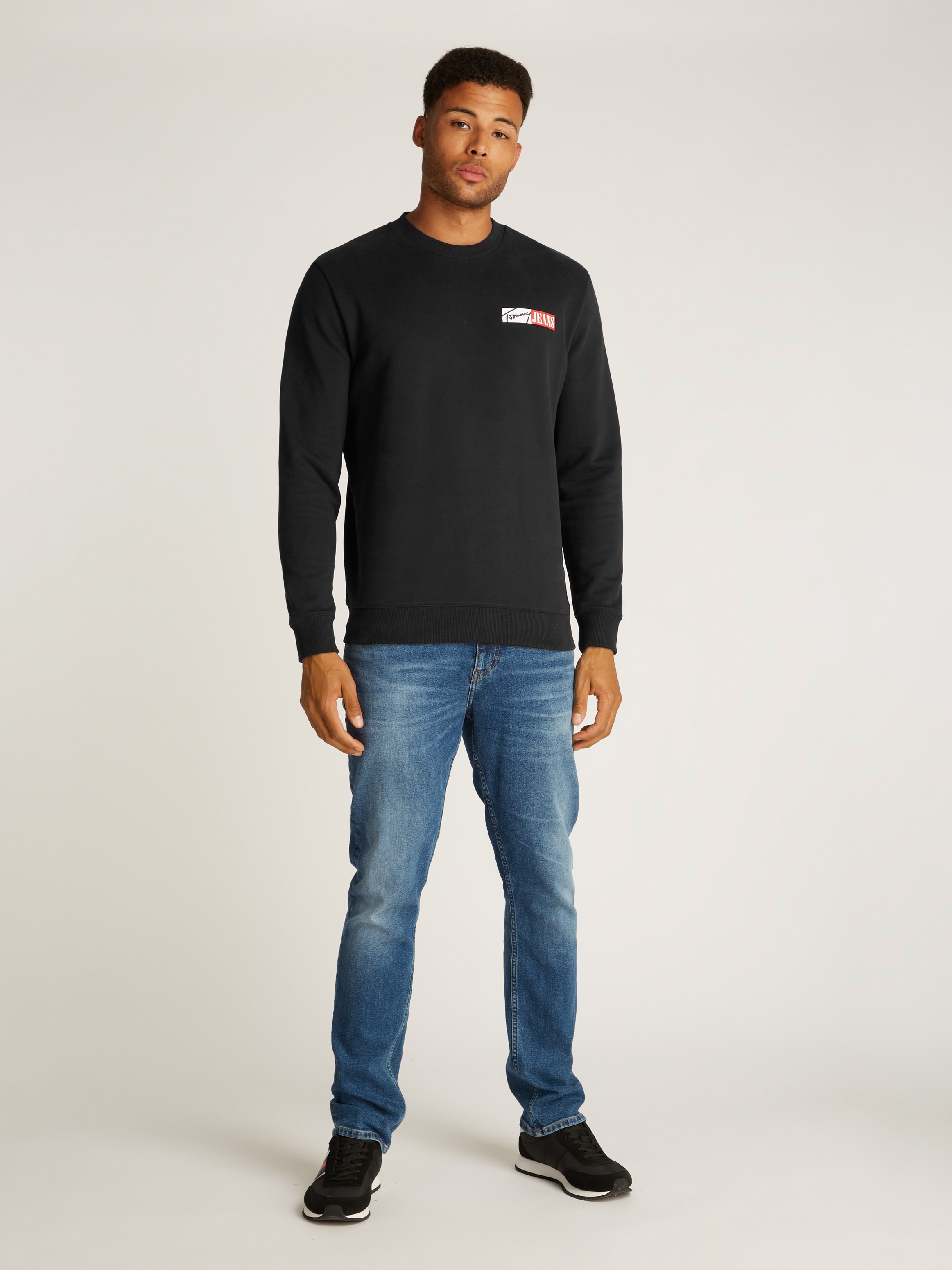 Tommy Jeans Plus Sweatshirt »TJM REG ENTRY GRAPHIC CREW EXT«, in Grossen Grössen, Logodruck