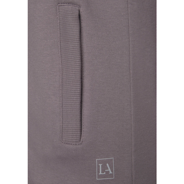 LASCANA ACTIVE Trainingsjacke, mit Kapuze, mit Logo Tape an den Ärmeln  online kaufen bei Jelmoli-Versand Schweiz