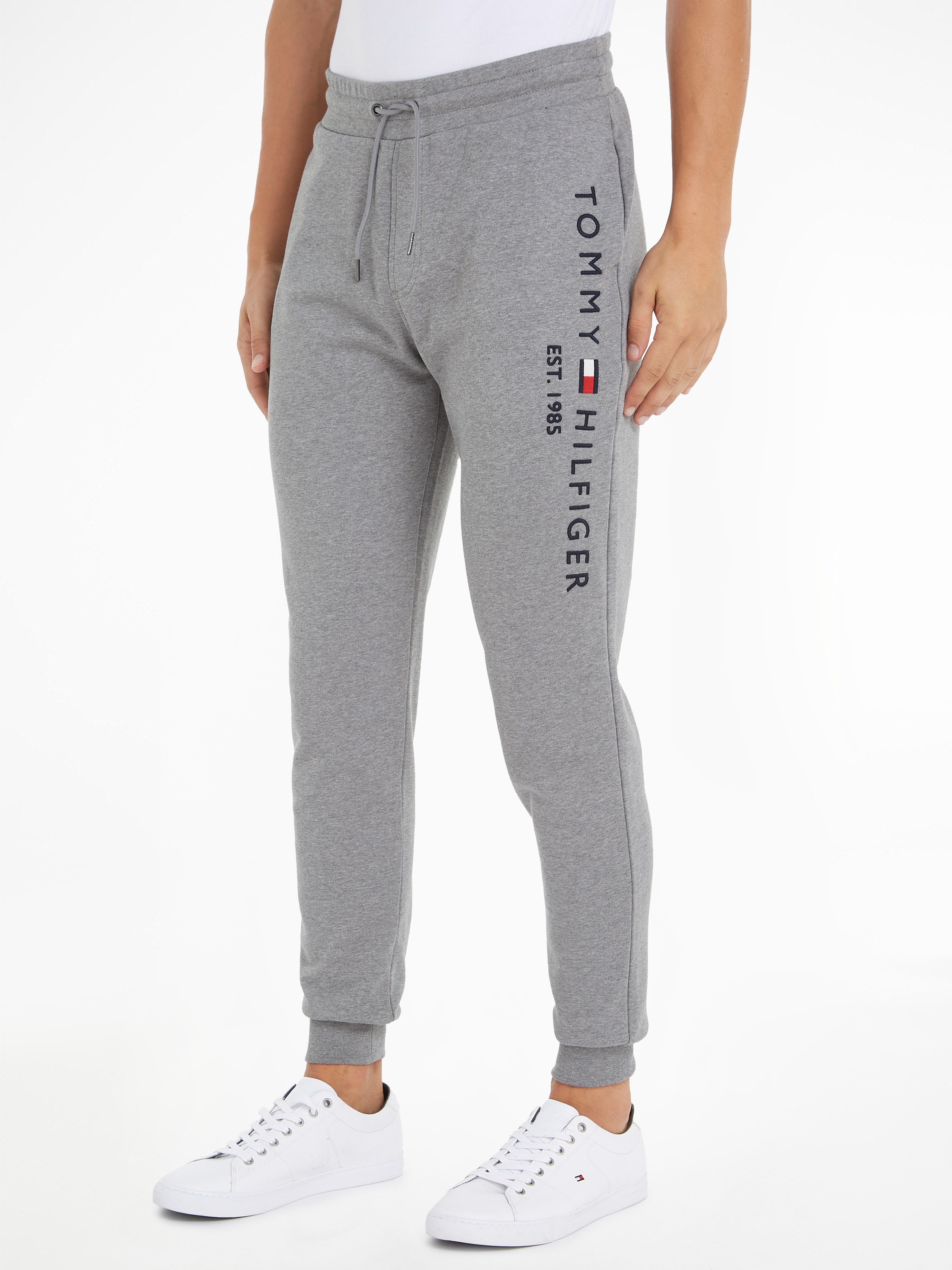 Tommy Hilfiger Sweathose »BASIC BRANDED SWEATPANTS« mit grossem Tommy Hilfiger Schriftzug