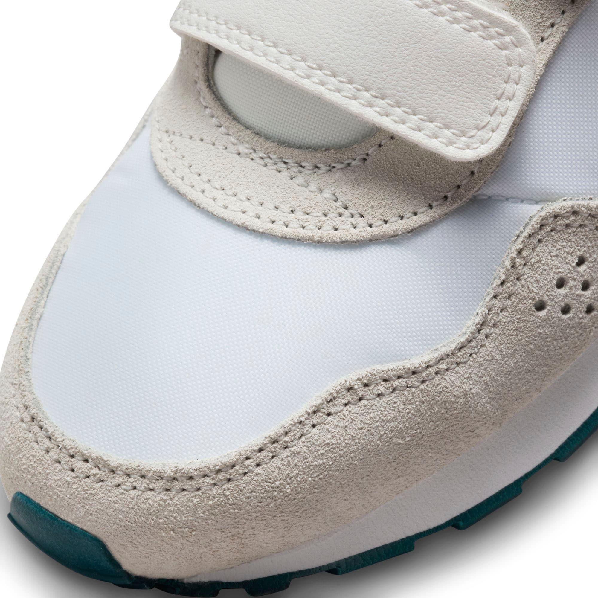✵ Nike Sportswear Sneaker »MD Jelmoli-Versand mit kaufen VALIANT online (PS)«, Klettverschluss 