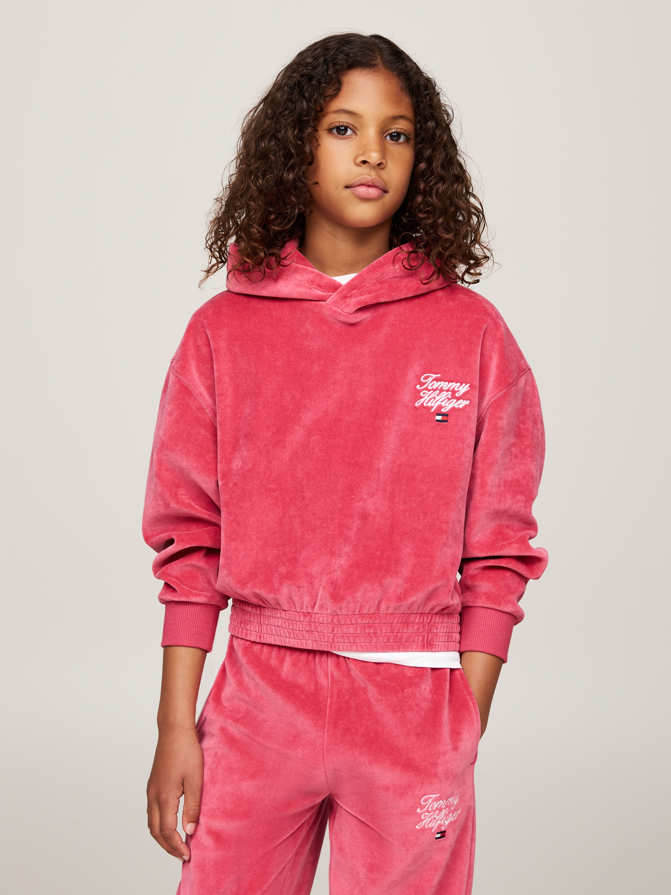 Hoodie »TH SCRIPT VELOUR HOODIE«, mit Logostickereien