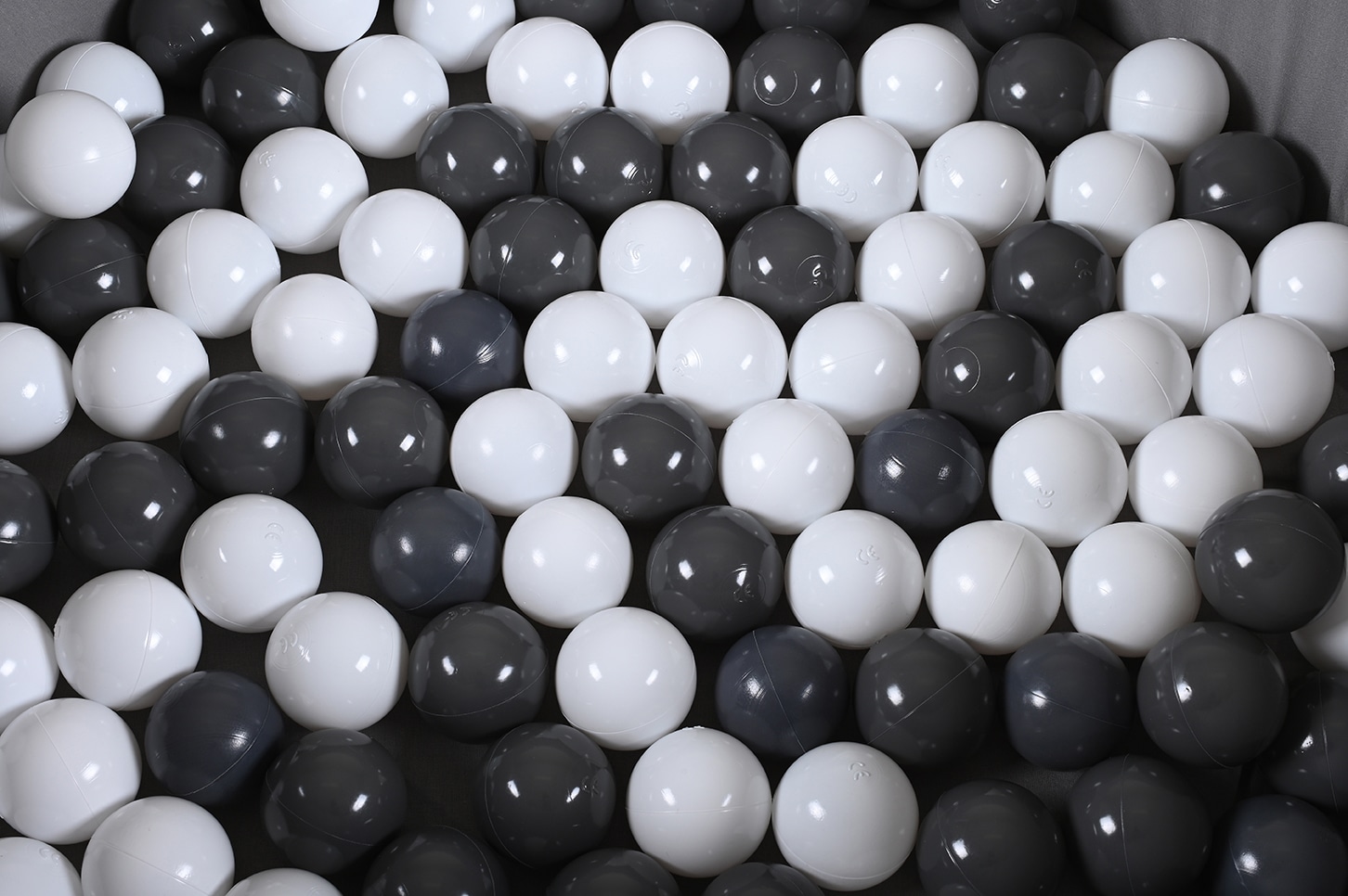 Knorrtoys® Bällebad »Soft, Grey«, mit 100 Bällen Grey/white; Made in Europe