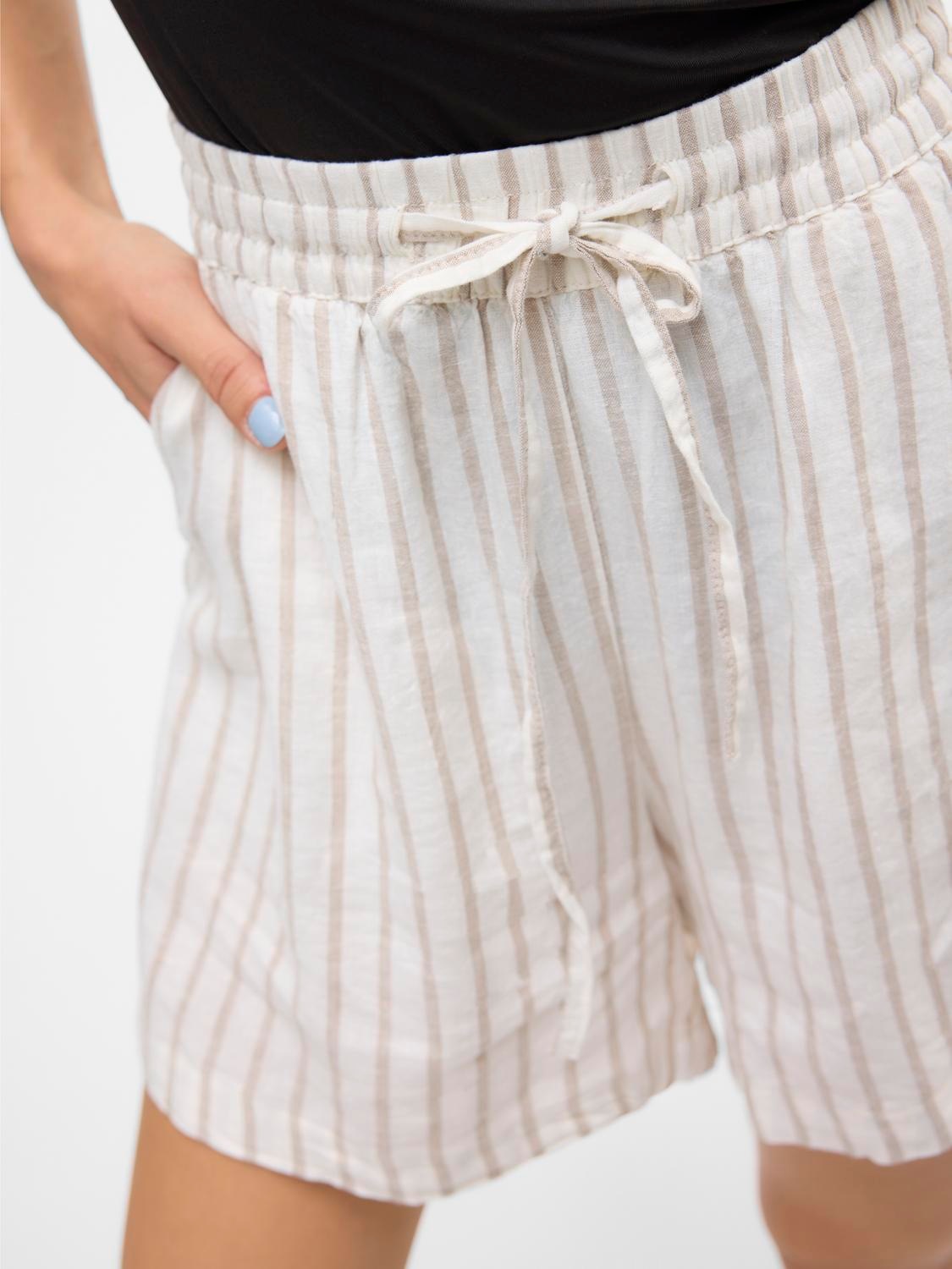 Vero Moda Shorts »VMLINN LINEN SHORTS WVN NOOS«, mit Leinen