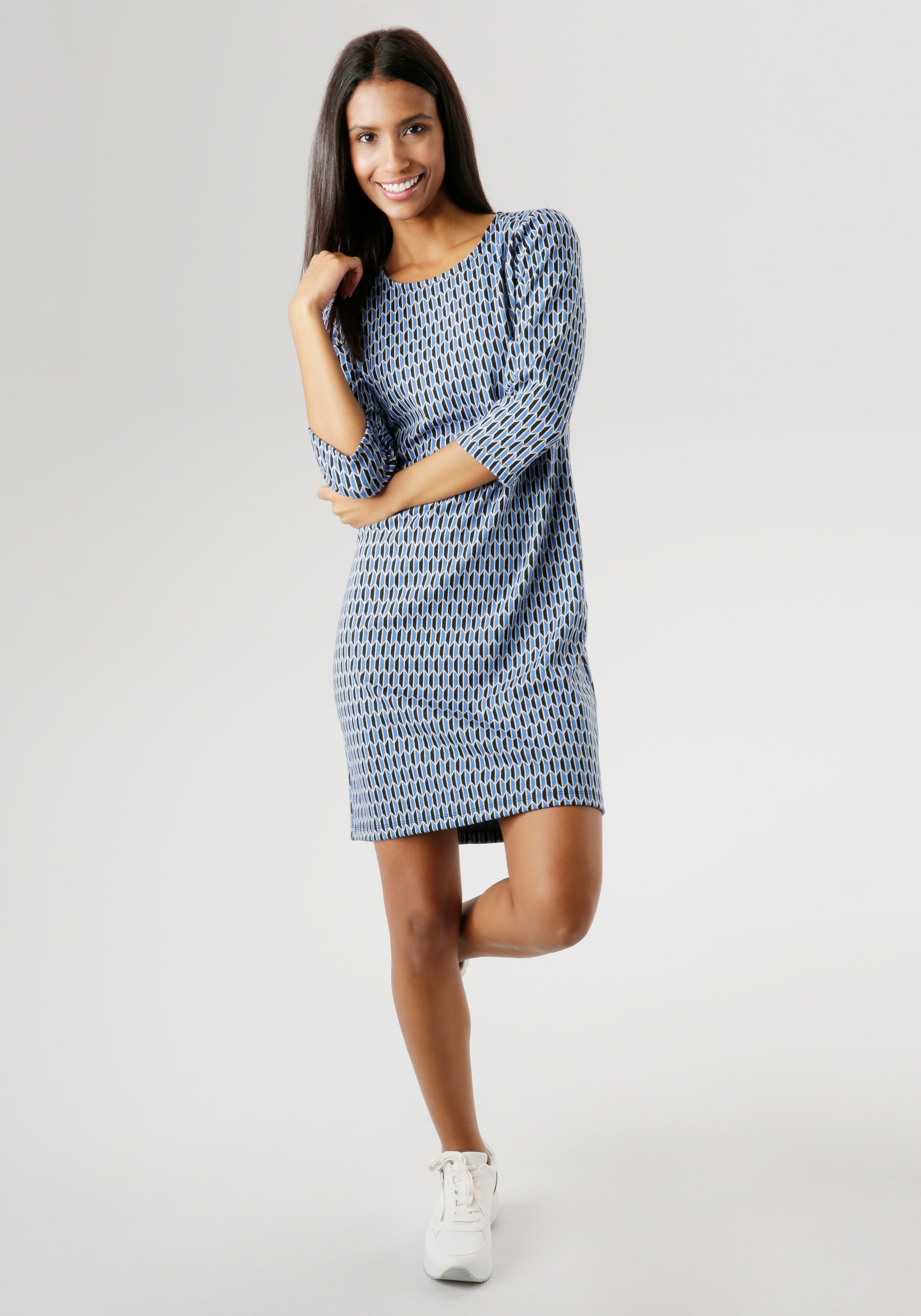 SELECTED bestellen online - Aniston leichter NEUE Muster Schweiz und Taillierung Jerseykleid, bei geometrischem KOLLEKTION Jelmoli-Versand mit